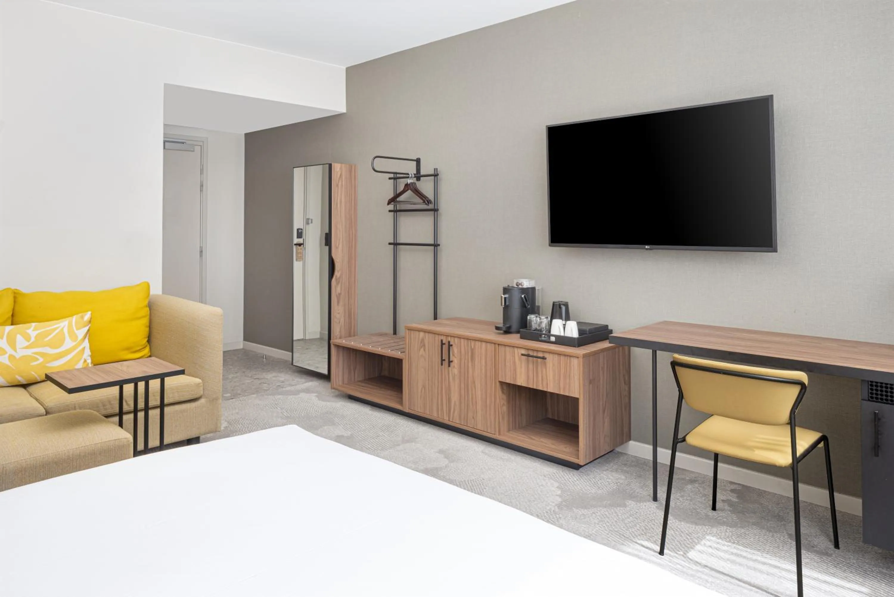 Bedroom in Hyatt Place Paris Charles de Gaulle Airport