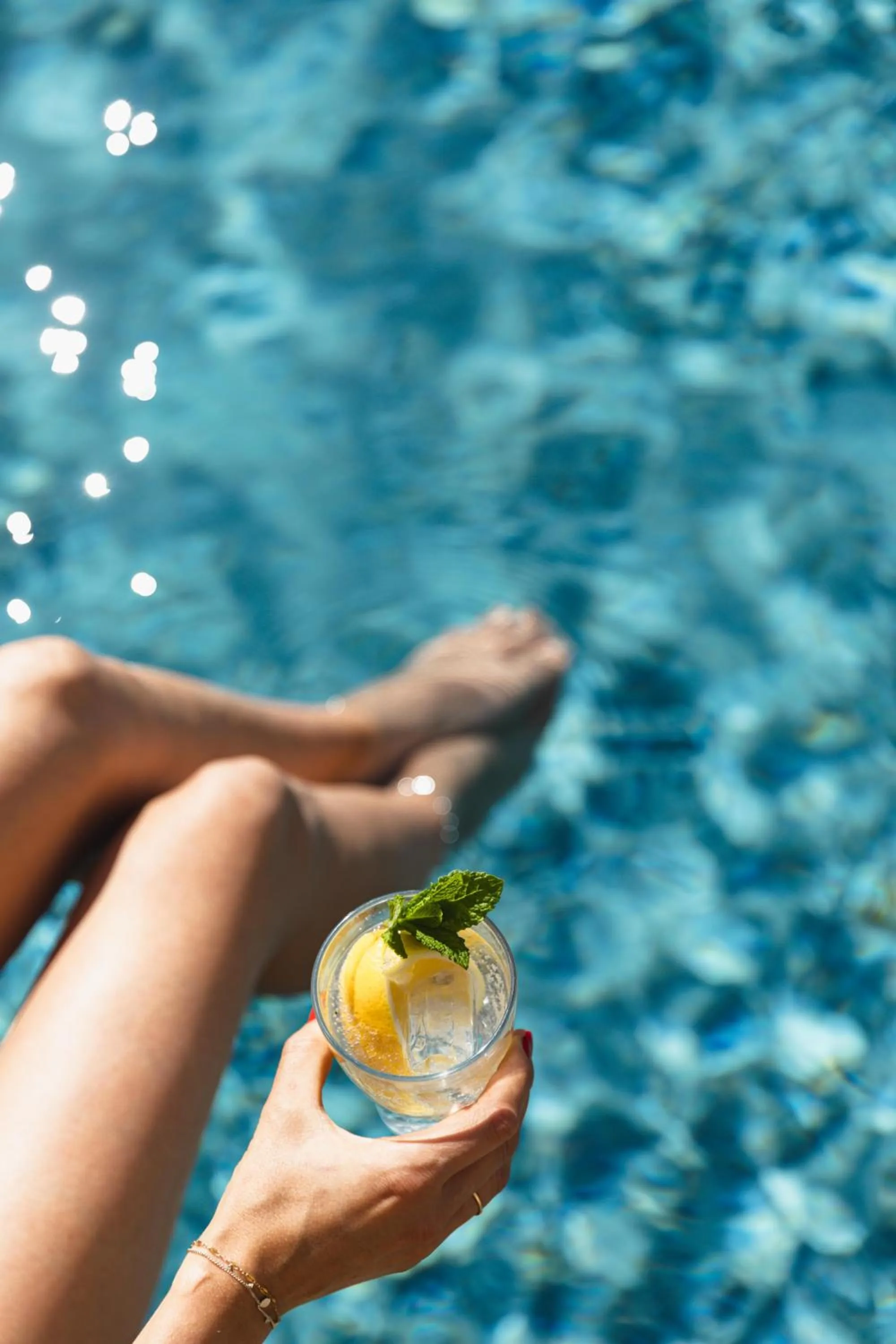 Swimming pool in Maison 1634 - Climatisation, piscine, parking, centre ville, petit-dejeuner compris