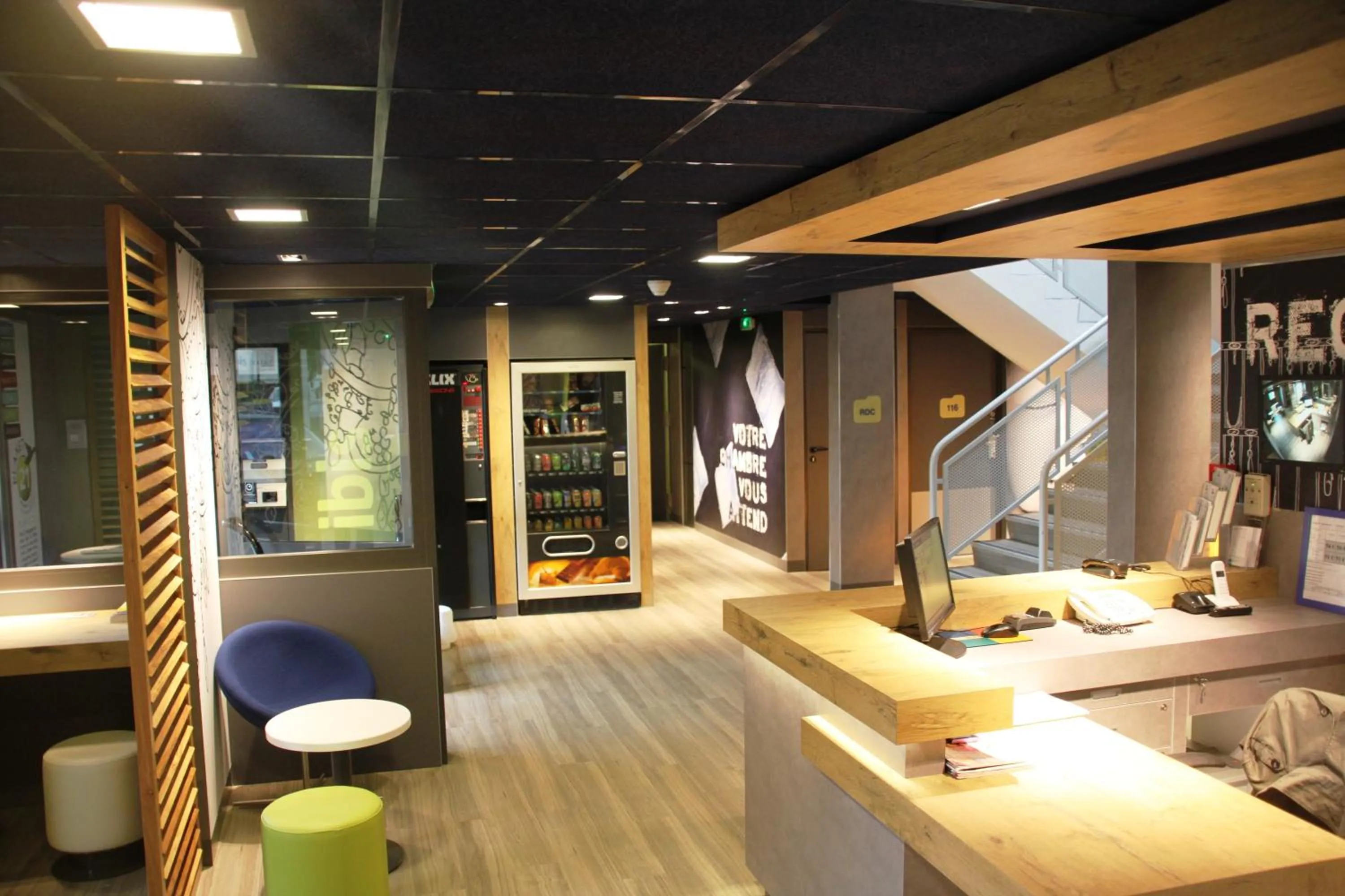 Drinks in ibis budget Versailles Chateau Saint cyr l'Ecole