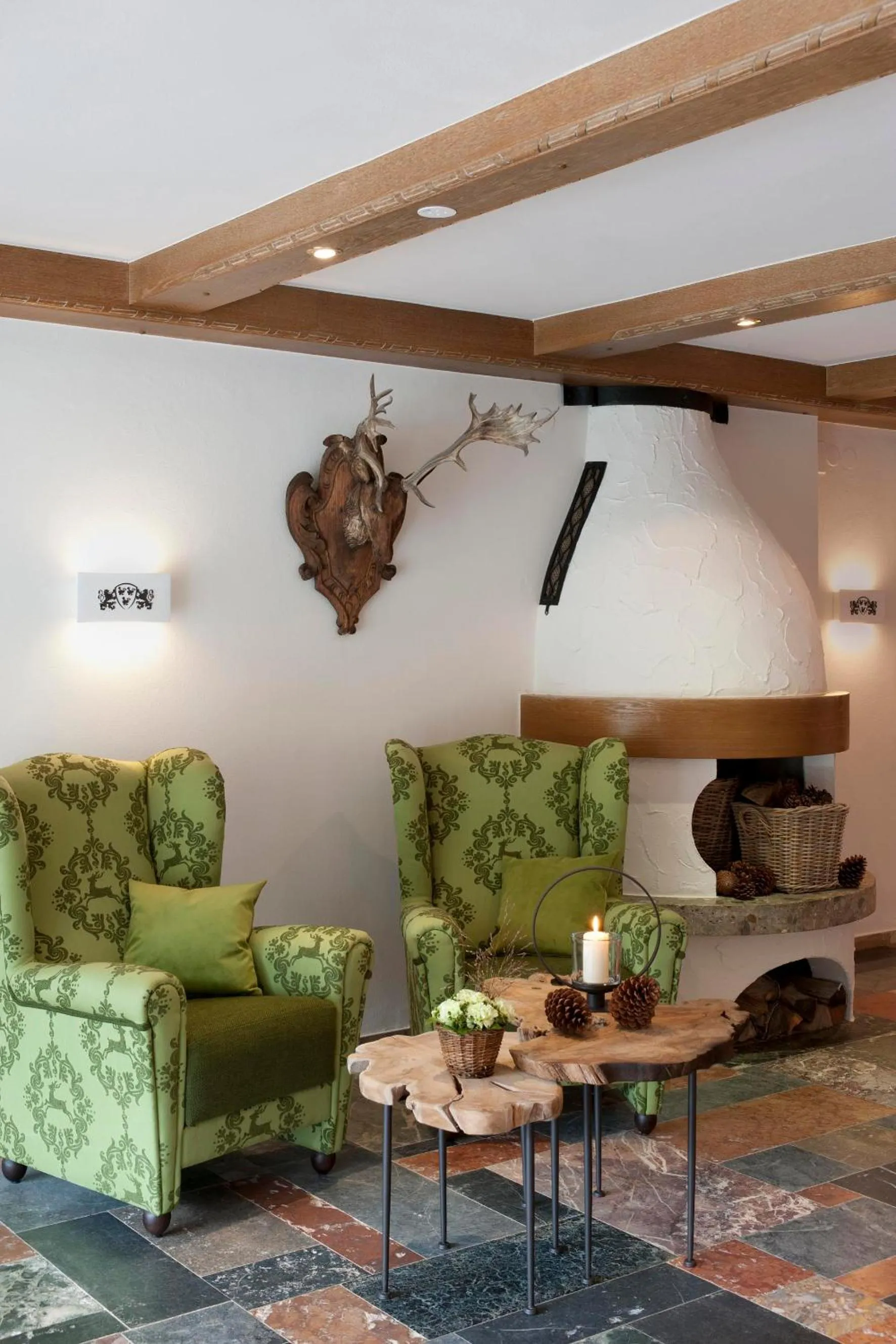 Lobby or reception in Relais & Châteaux Gut Steinbach Hotel Chalets SPA