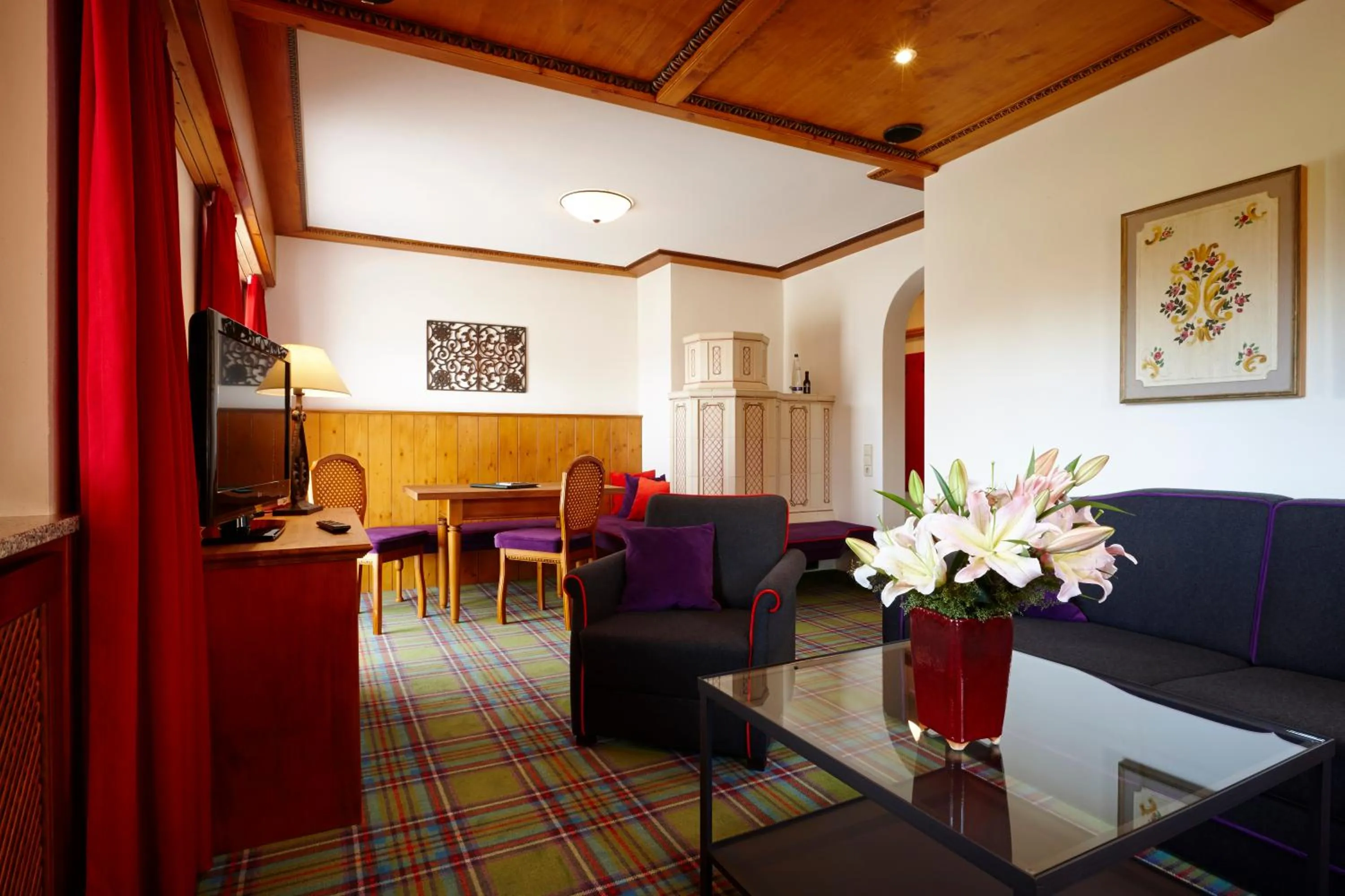 Living room in Relais & Châteaux Gut Steinbach Hotel Chalets SPA