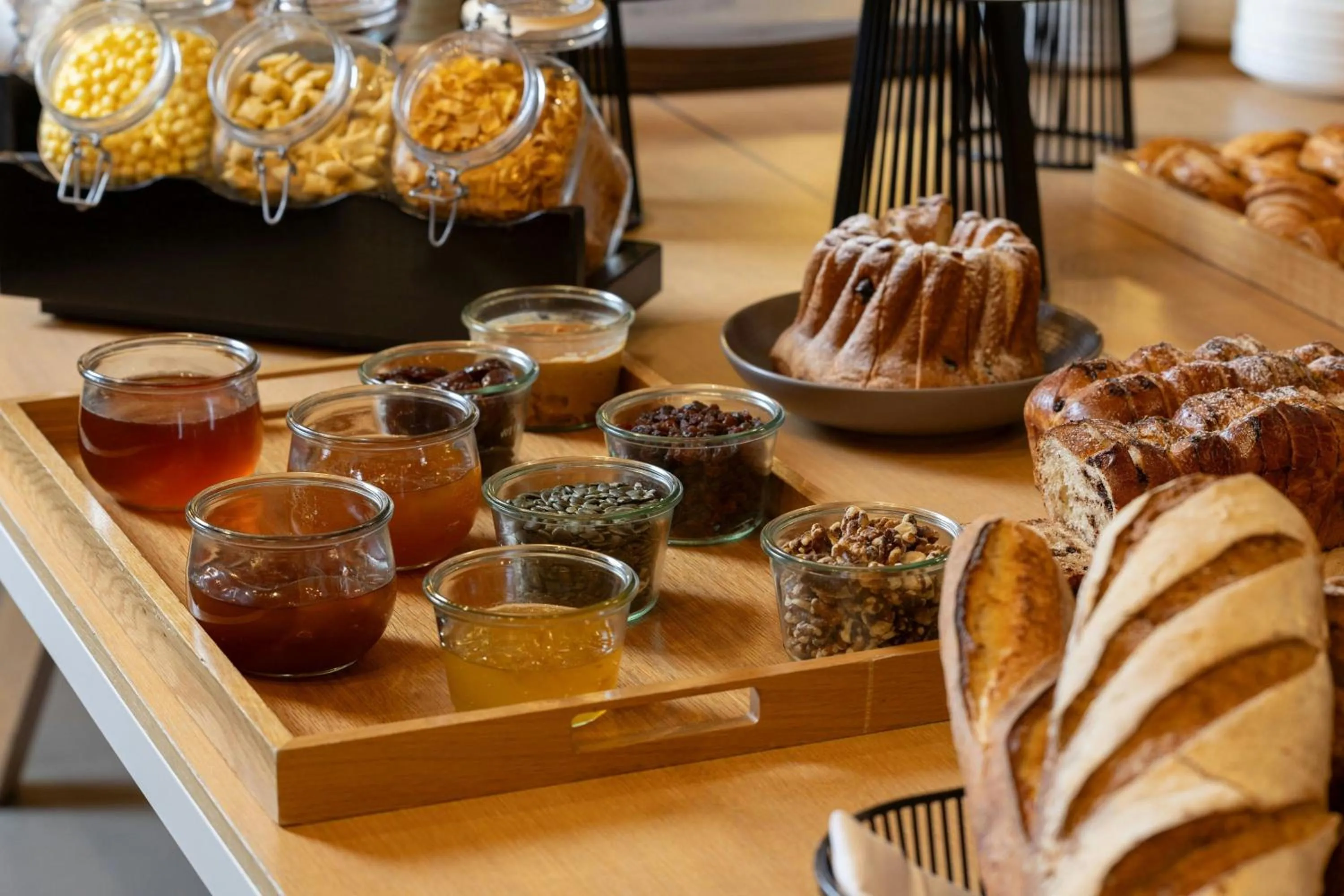 Restaurant/places to eat in Aloft Strasbourg City Centre