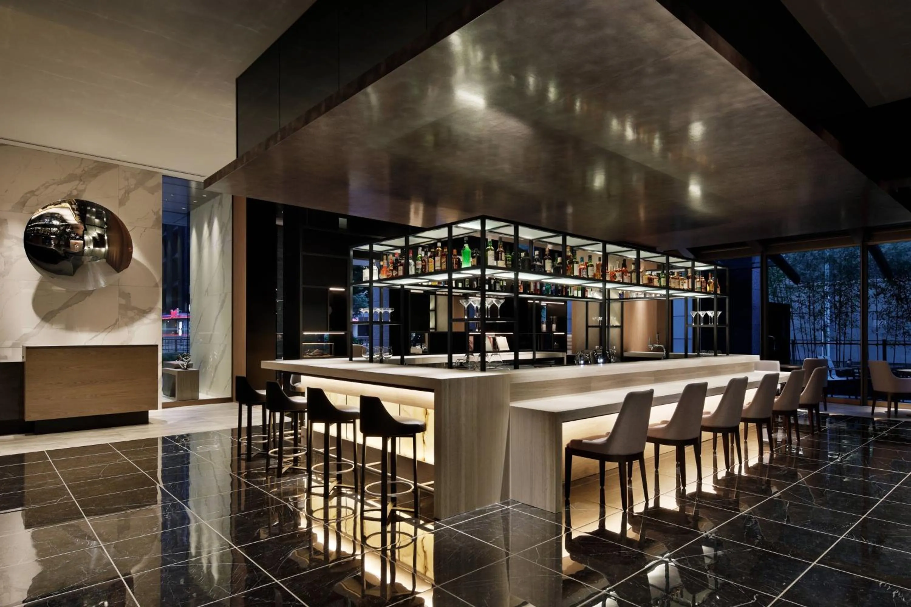Lounge or bar in AC Hotel by Marriott Tokyo Ginza
