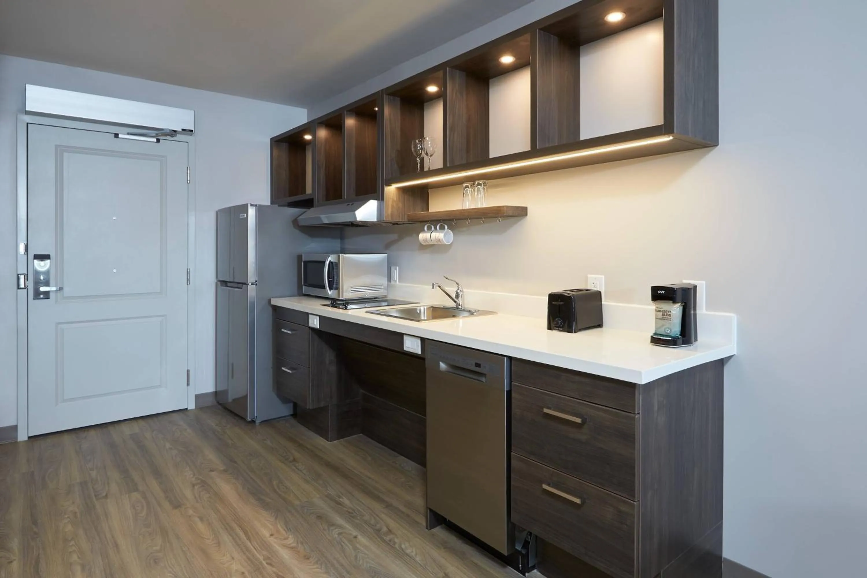 Kitchen or kitchenette in TownePlace Suites by Marriott Hamilton