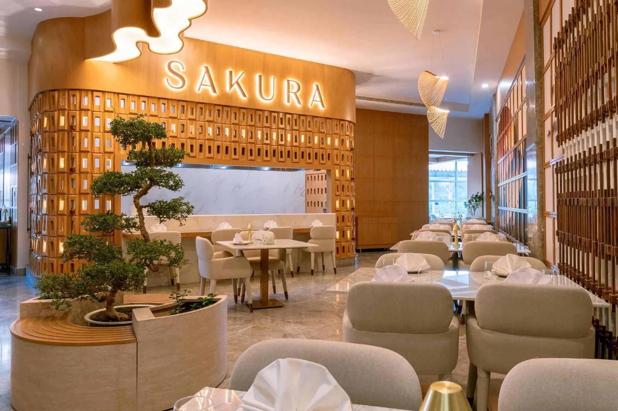 Restaurant/places to eat in Holiday Inn - Suites Kuwait Salmiya by IHG