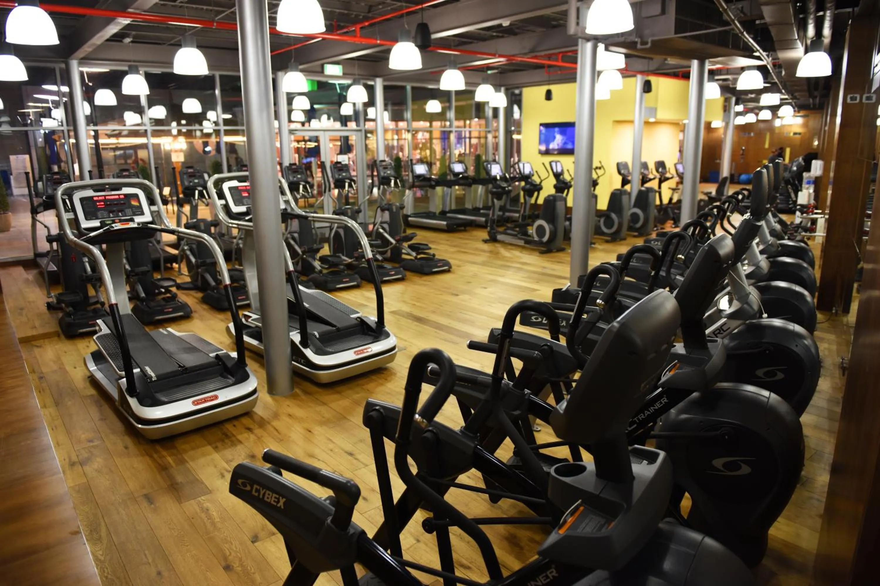 Fitness centre/facilities in Holiday Inn - Suites Kuwait Salmiya by IHG