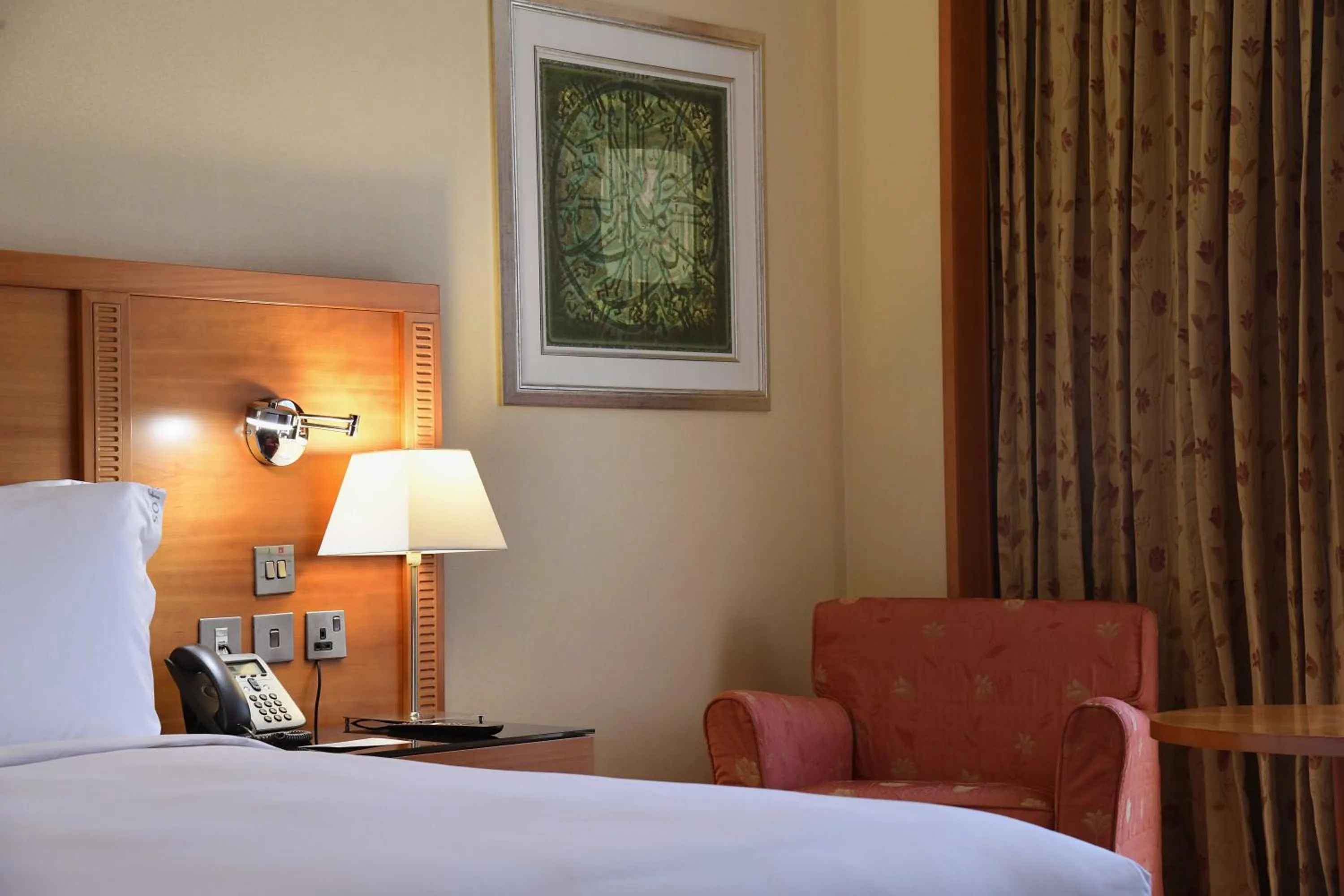 Living room, Bed in Holiday Inn - Suites Kuwait Salmiya by IHG