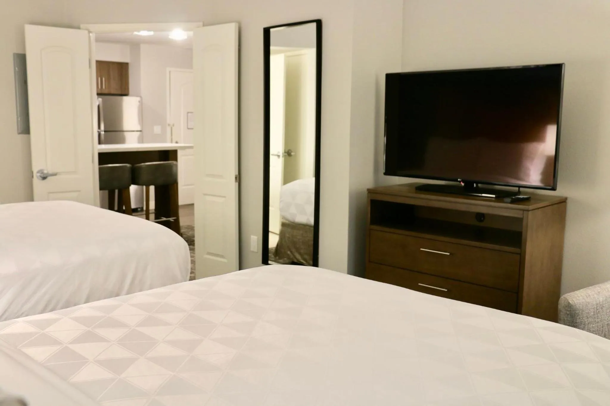 Bedroom, Bed in Staybridge Suites - Long Beach Airport by IHG