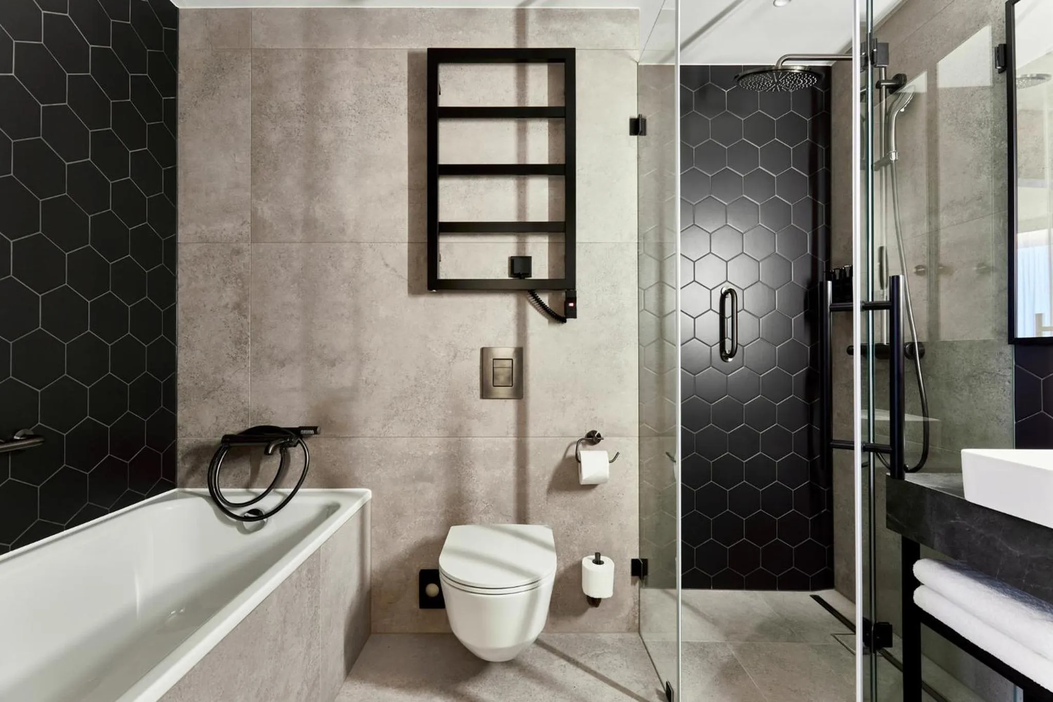 Bathroom in Crowne Plaza - Warsaw - The HUB by IHG