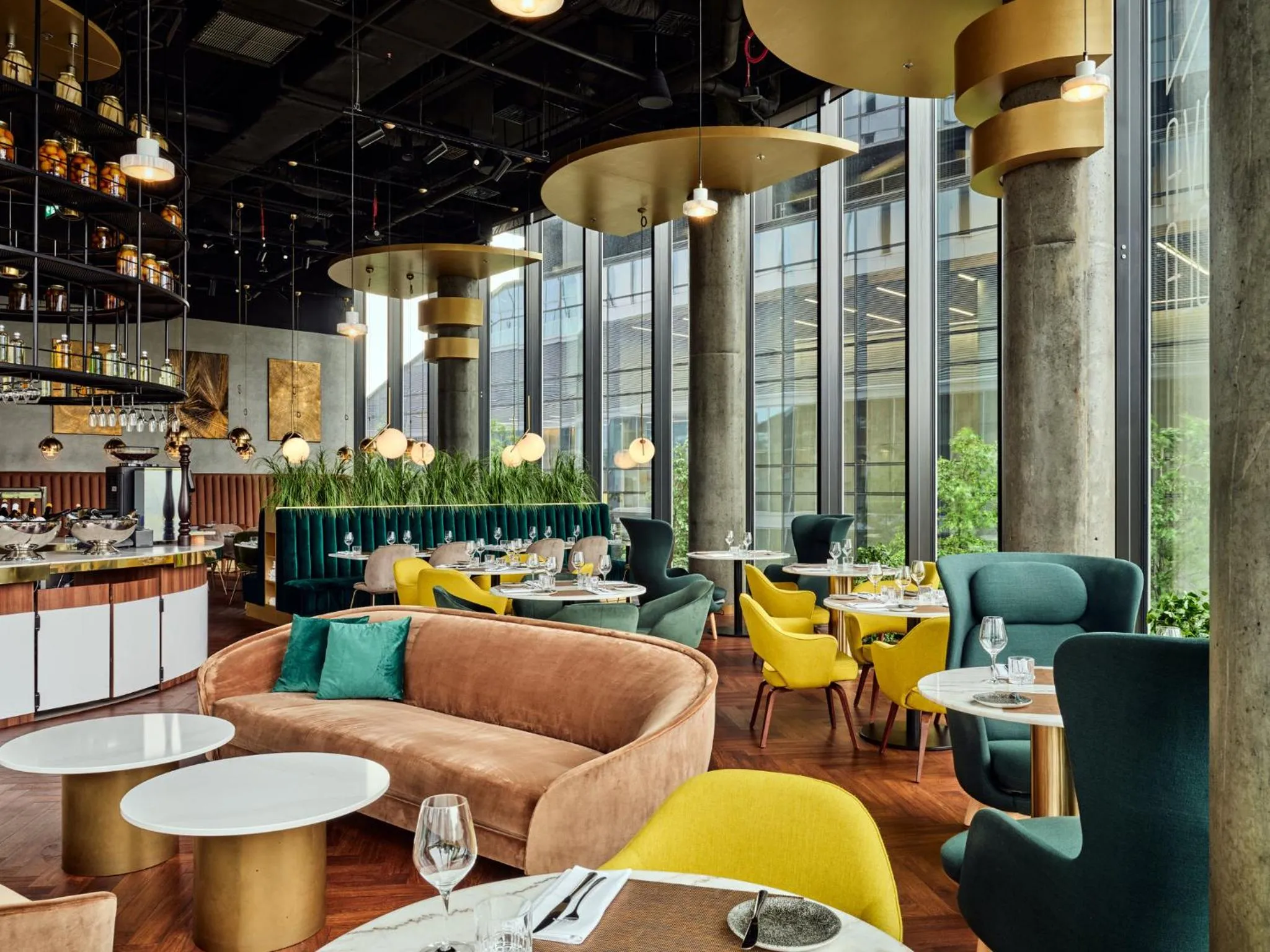 Restaurant/places to eat in Crowne Plaza - Warsaw - The HUB by IHG