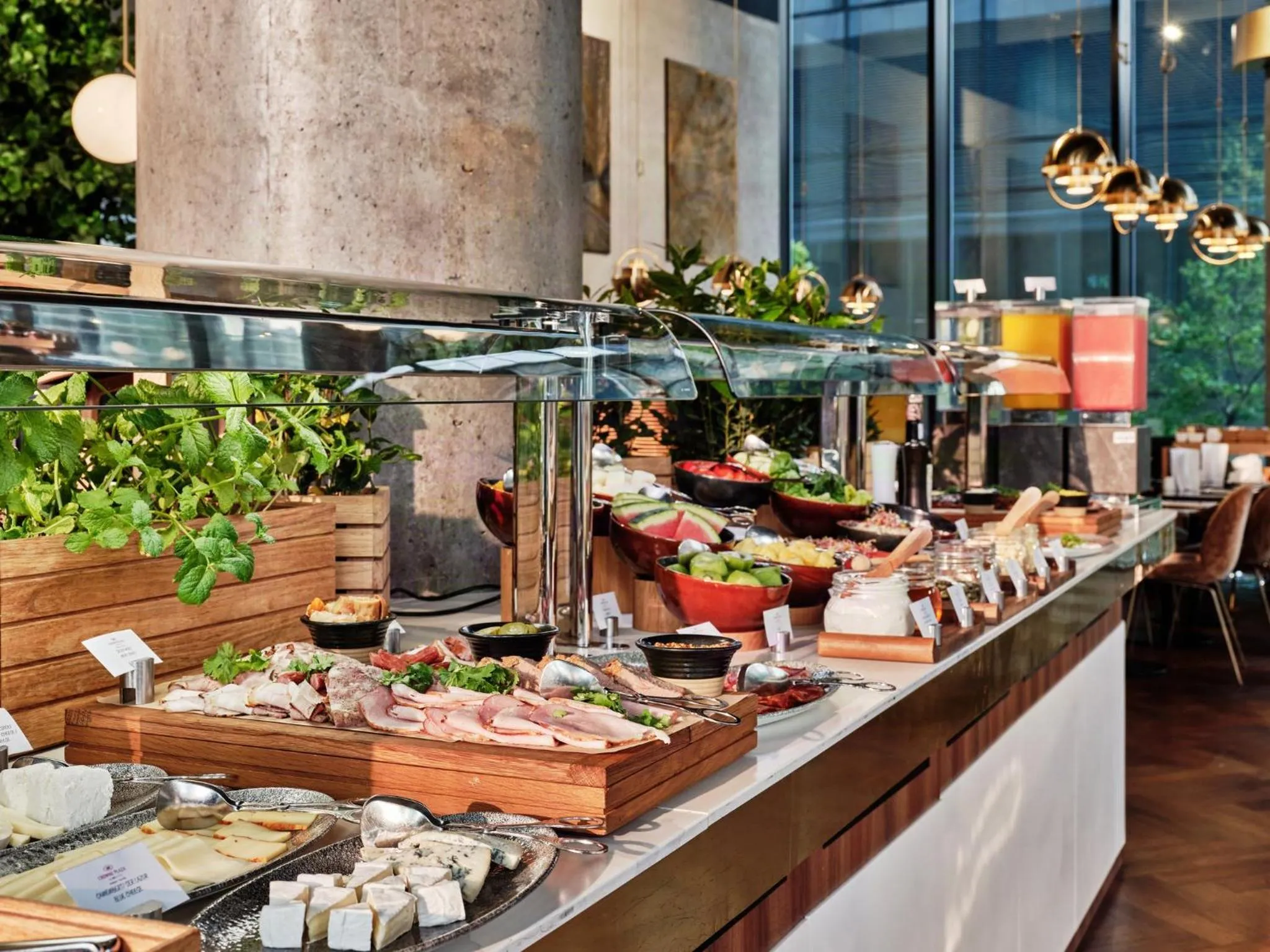 Breakfast in Crowne Plaza - Warsaw - The HUB by IHG