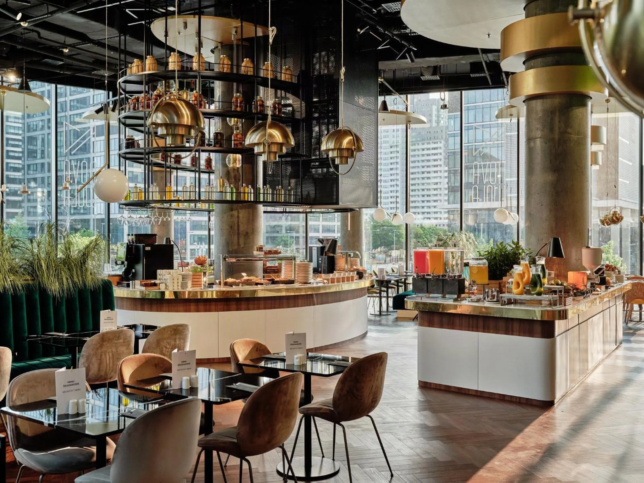 Breakfast in Crowne Plaza - Warsaw - The HUB by IHG