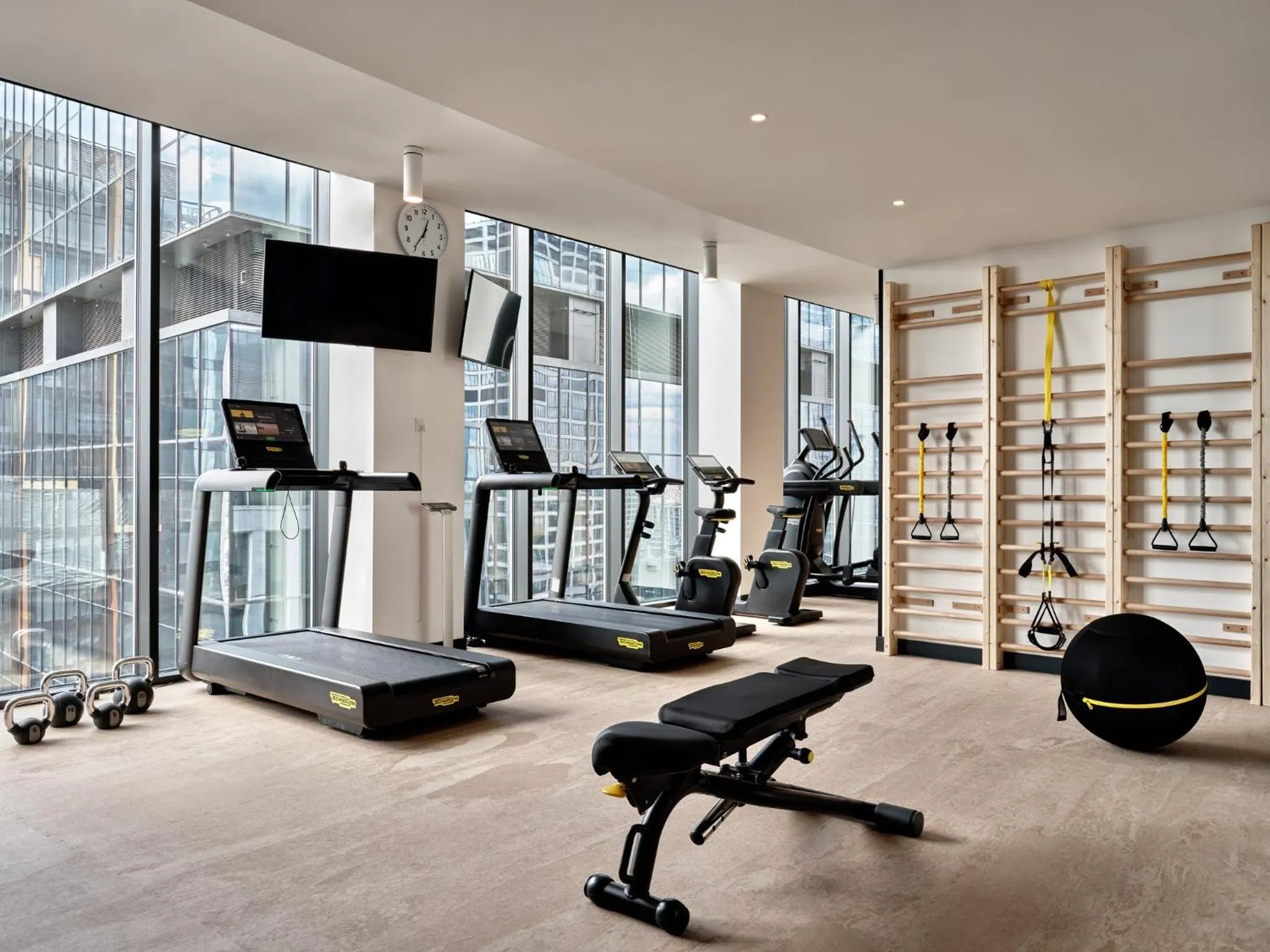 Fitness centre/facilities in Crowne Plaza - Warsaw - The HUB by IHG