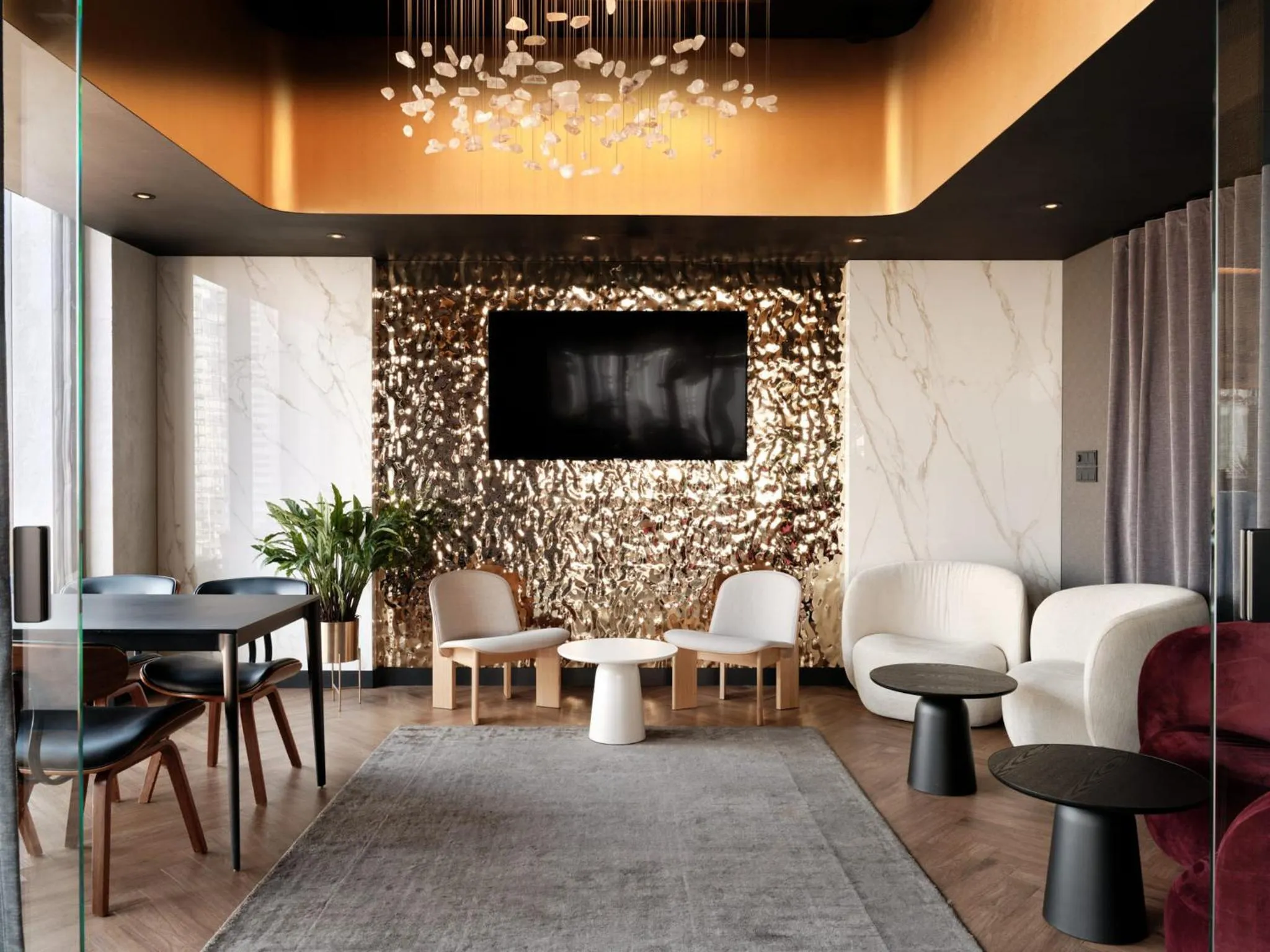 Lounge or bar in Crowne Plaza - Warsaw - The HUB by IHG
