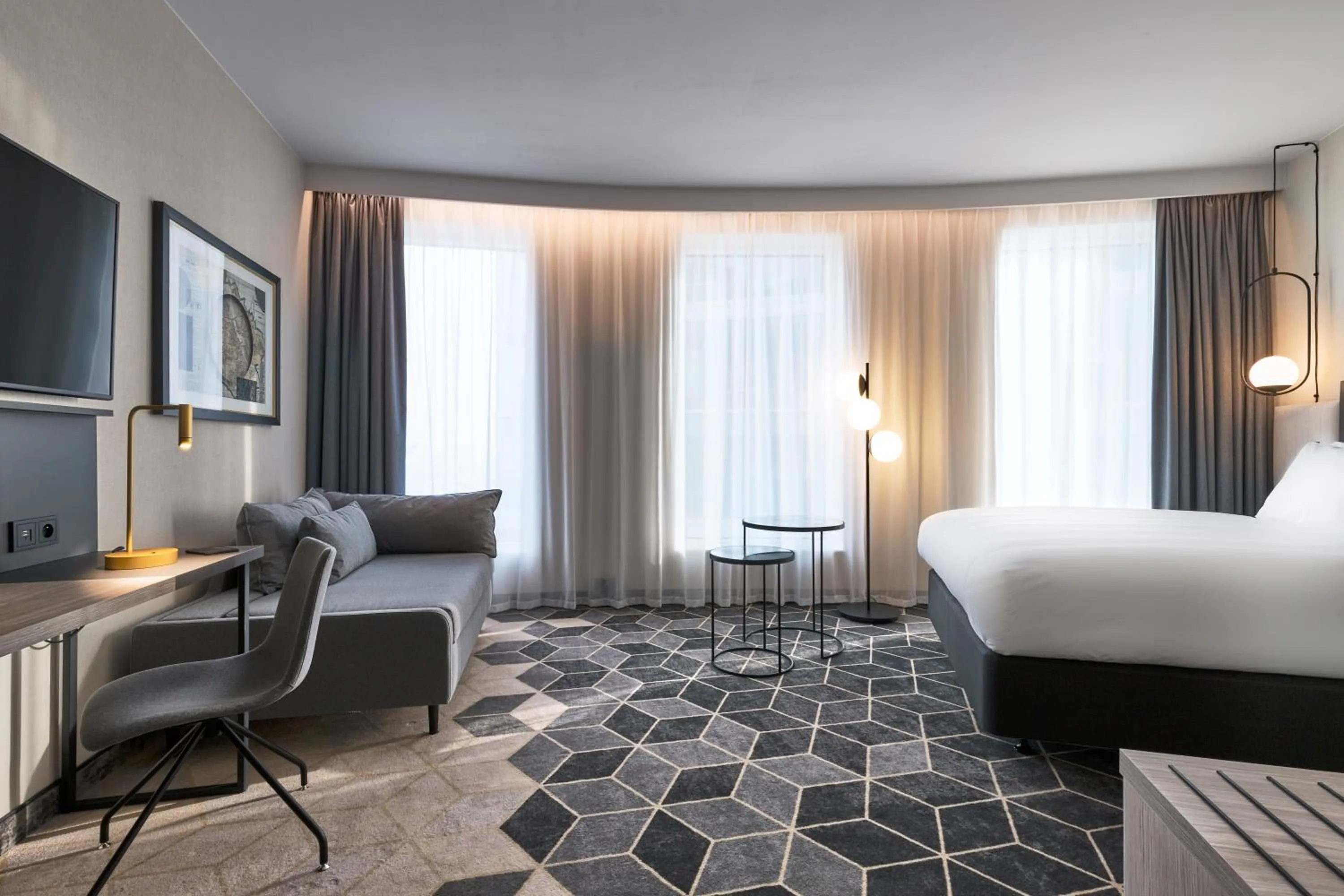 Photo of the whole room, Bed in Crowne Plaza - Warsaw - The HUB by IHG
