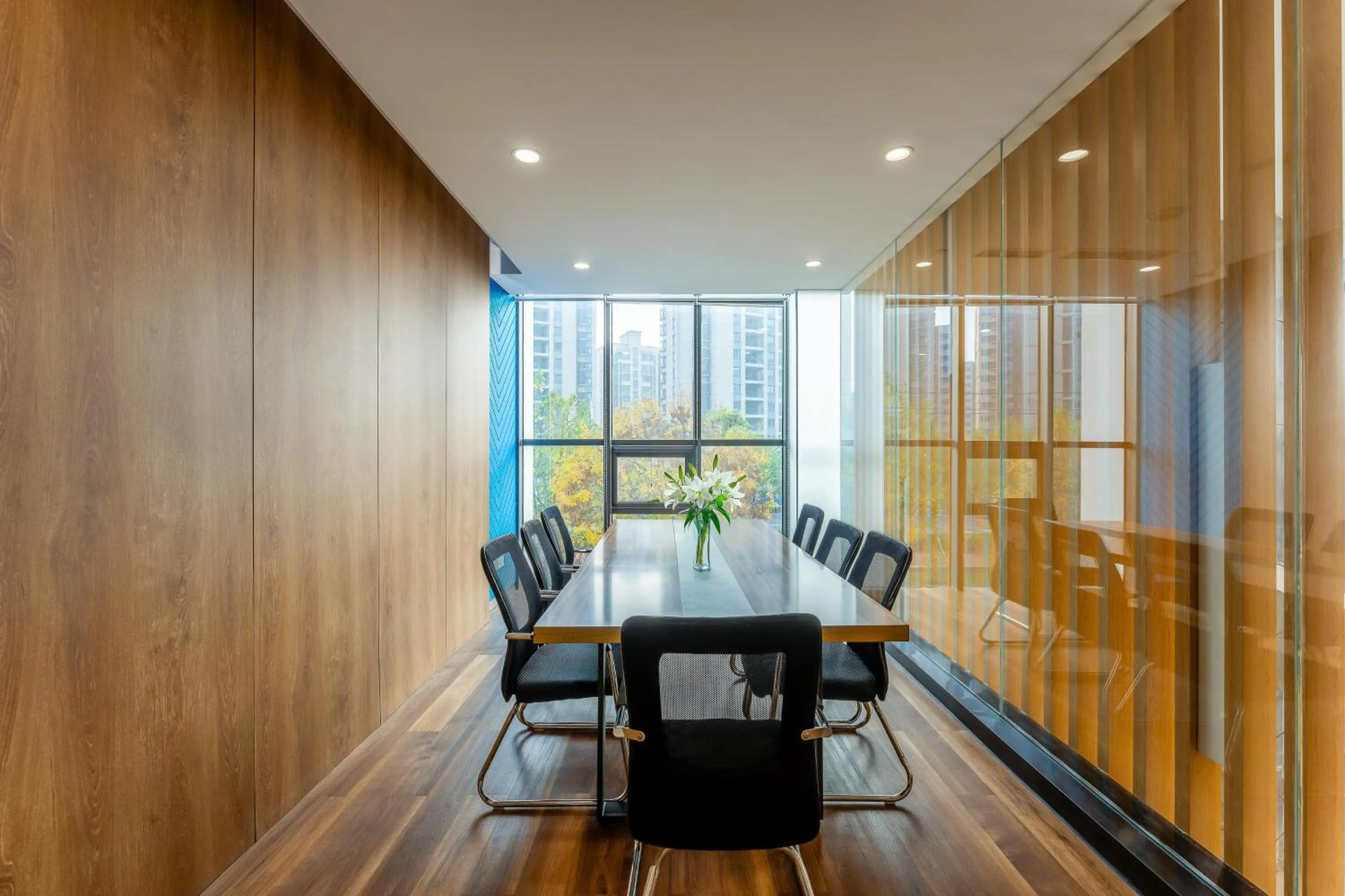 Meeting/conference room in Holiday Inn Express Tianjin Airport East by IHG