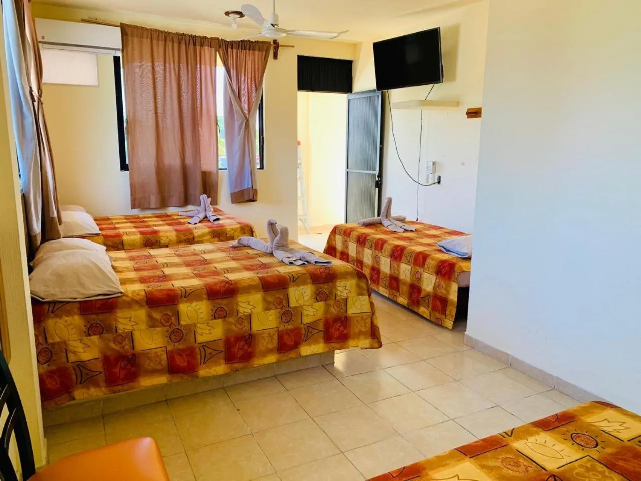 Bed in Hotel Sociedad y Maristas