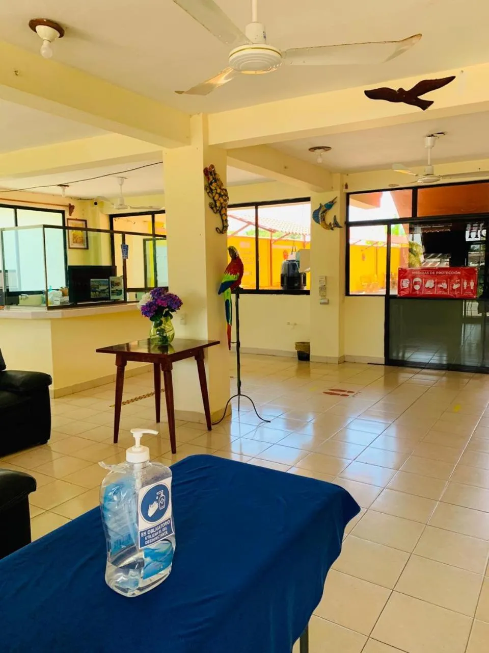 Area and facilities in Hotel Sociedad y Maristas