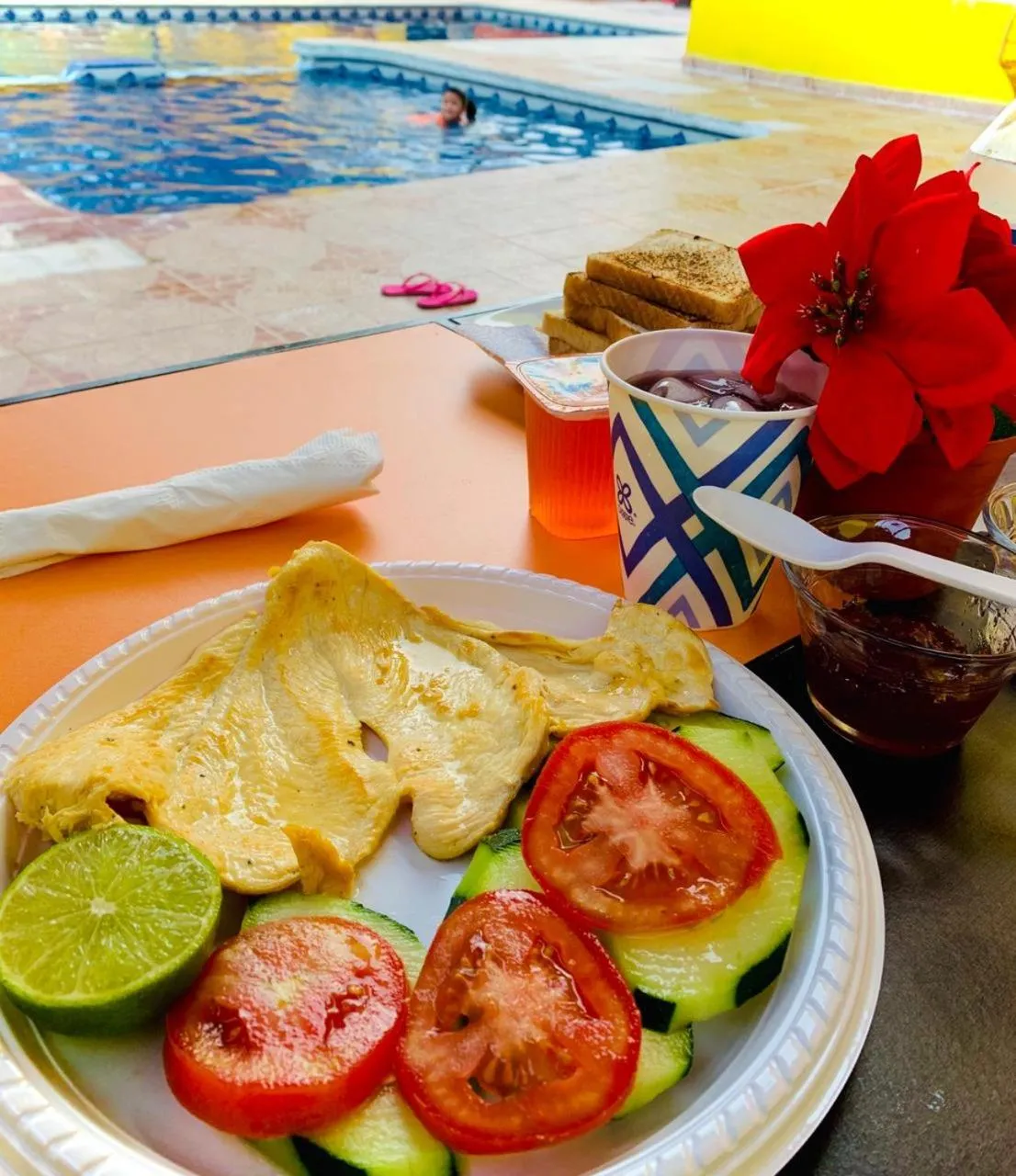 Restaurant/places to eat in Hotel Sociedad y Maristas