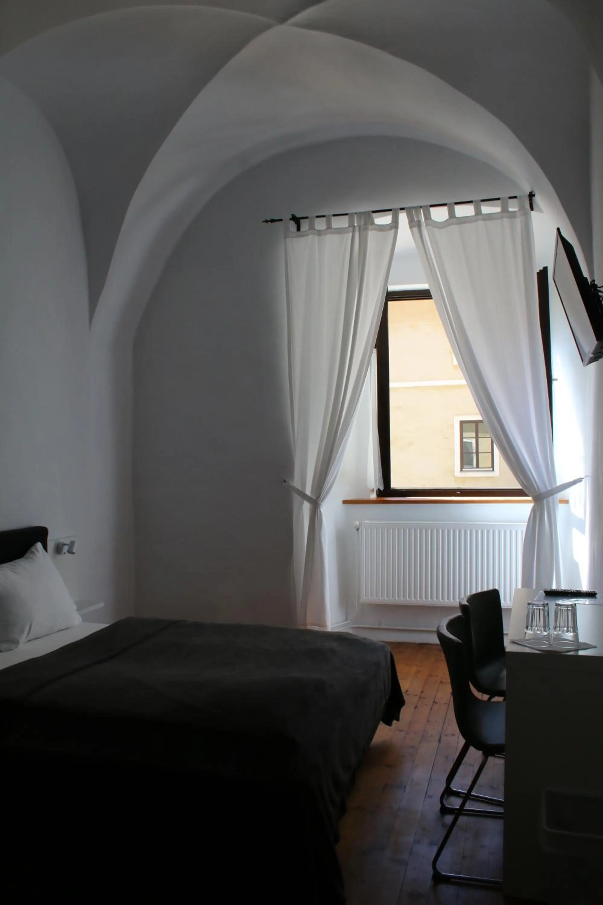 Bedroom, Bed in Hotel im Stift Neuberg