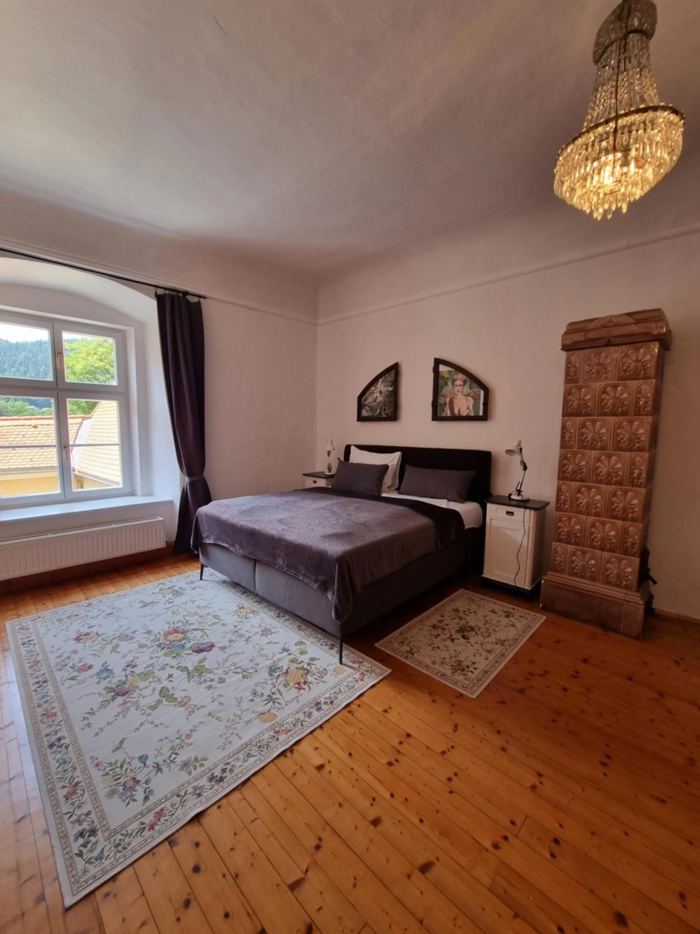 Bed in Hotel im Stift Neuberg