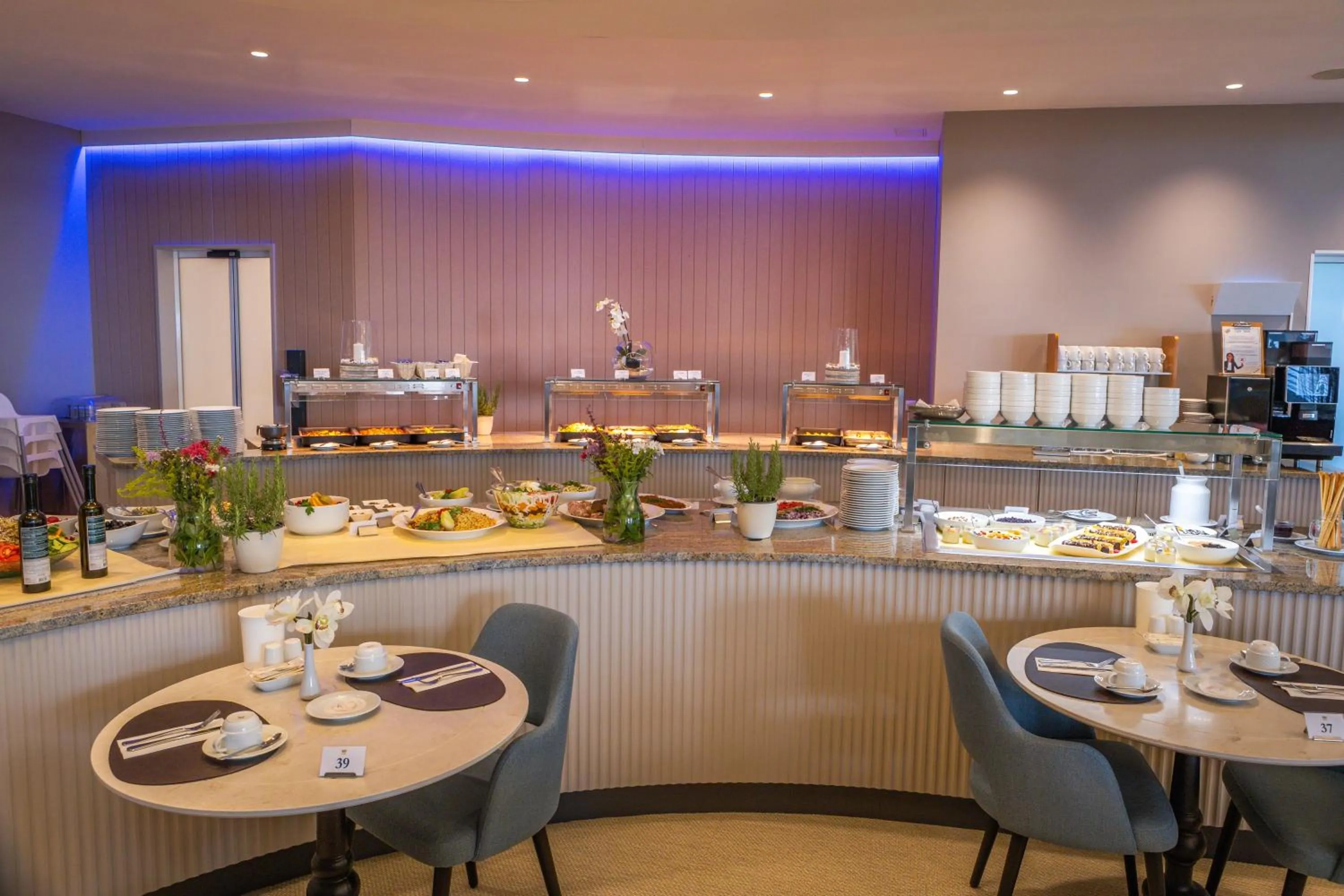 Restaurant/places to eat in Seehotel Grossherzog von Mecklenburg