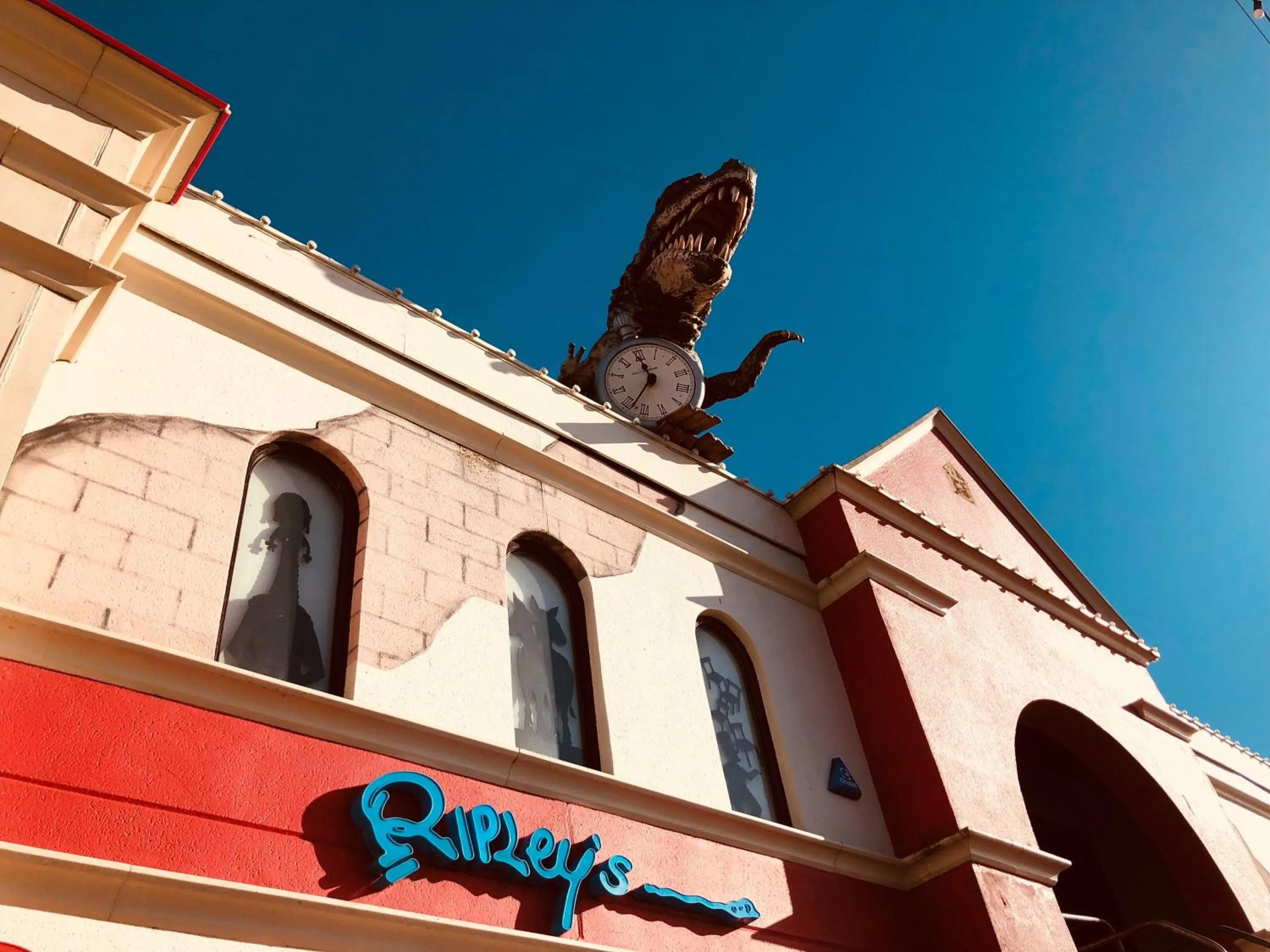 Neighbourhood in Chelsea Suite Sasco Apartments