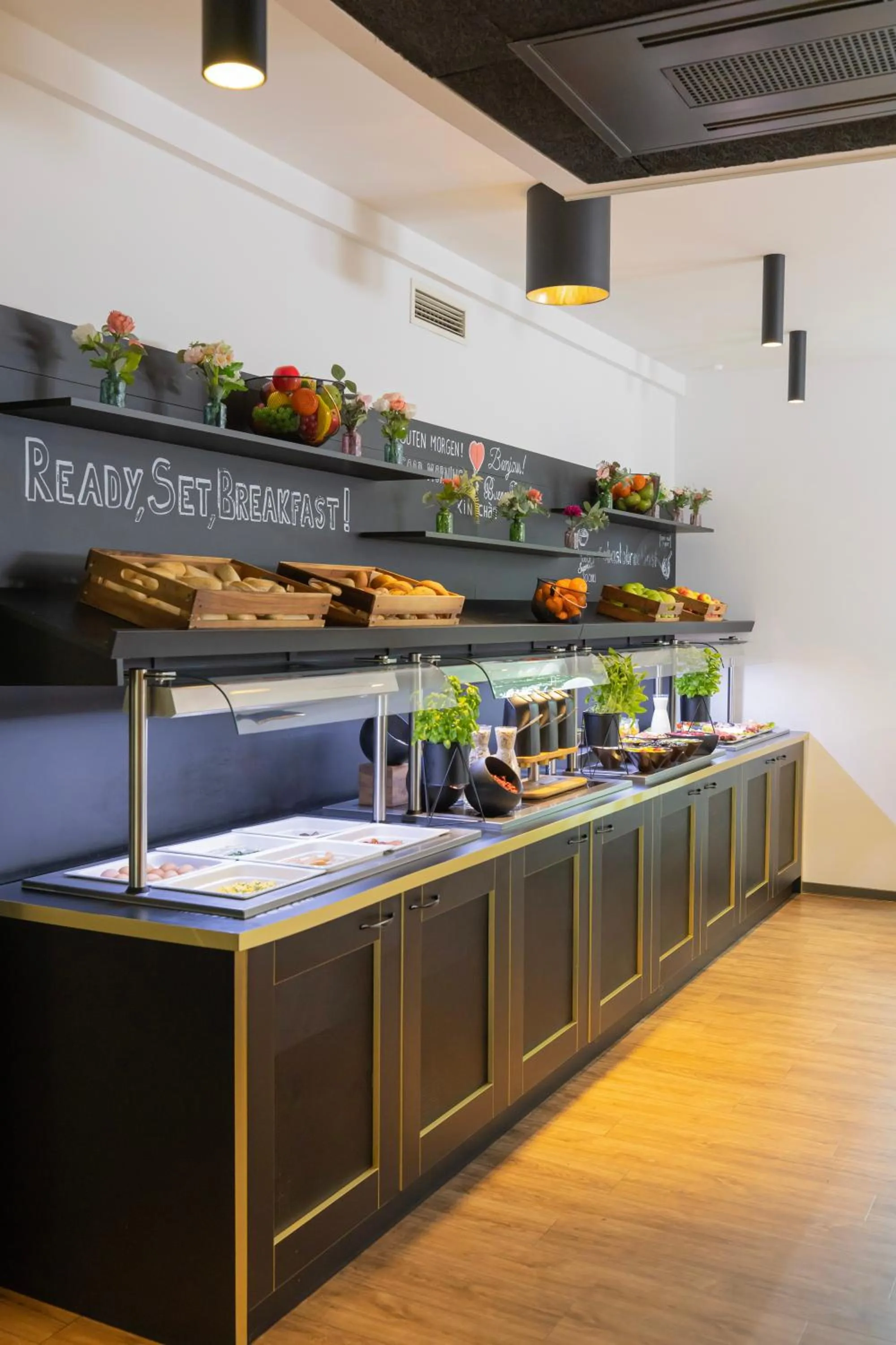 Breakfast in Abasto Hotel München Feldmoching