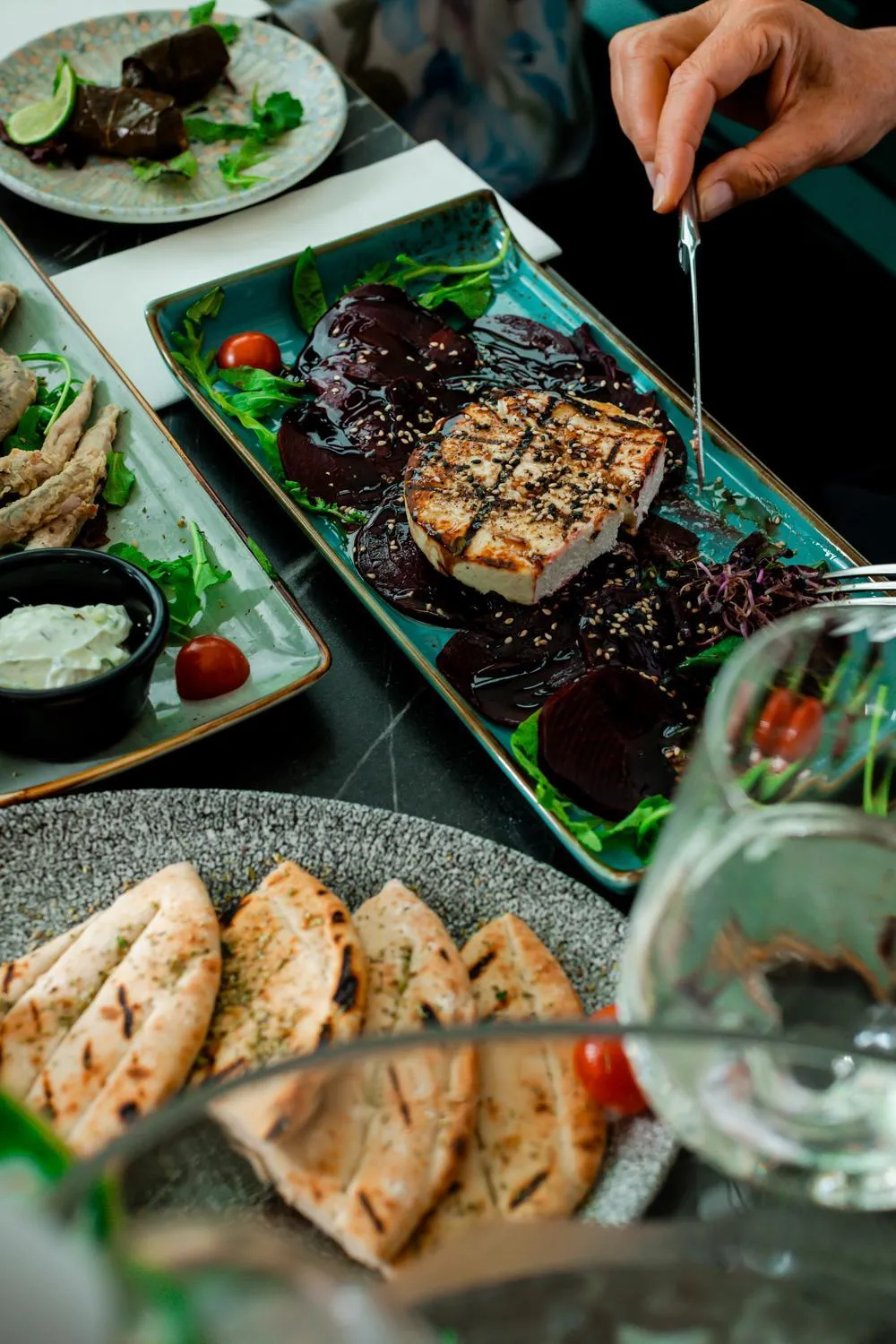 Restaurant/places to eat in Abasto Hotel München Feldmoching