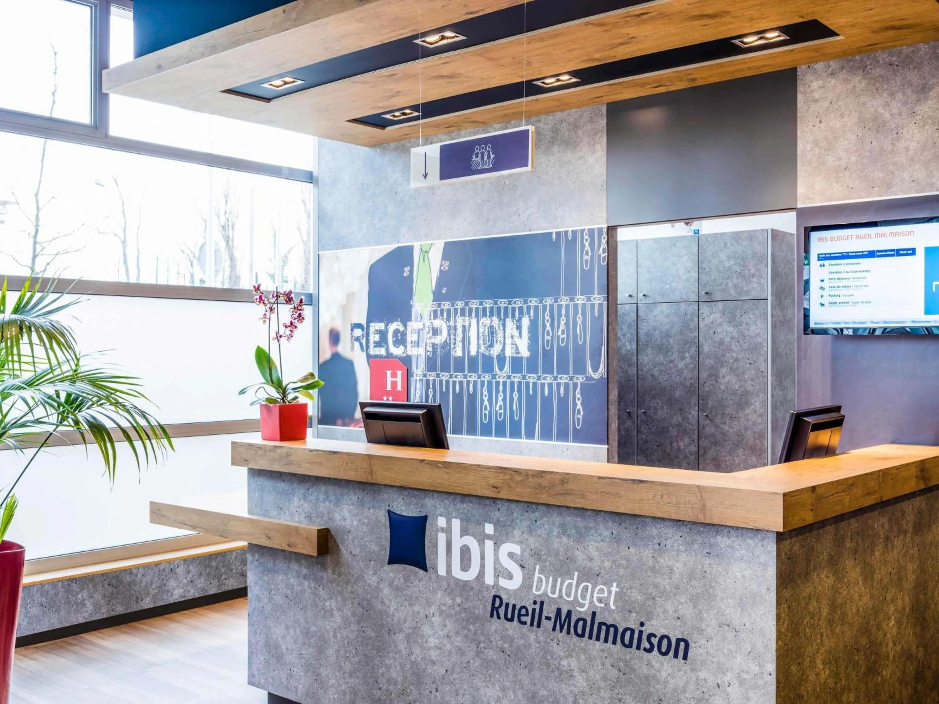 Property building in ibis budget Rueil Malmaison