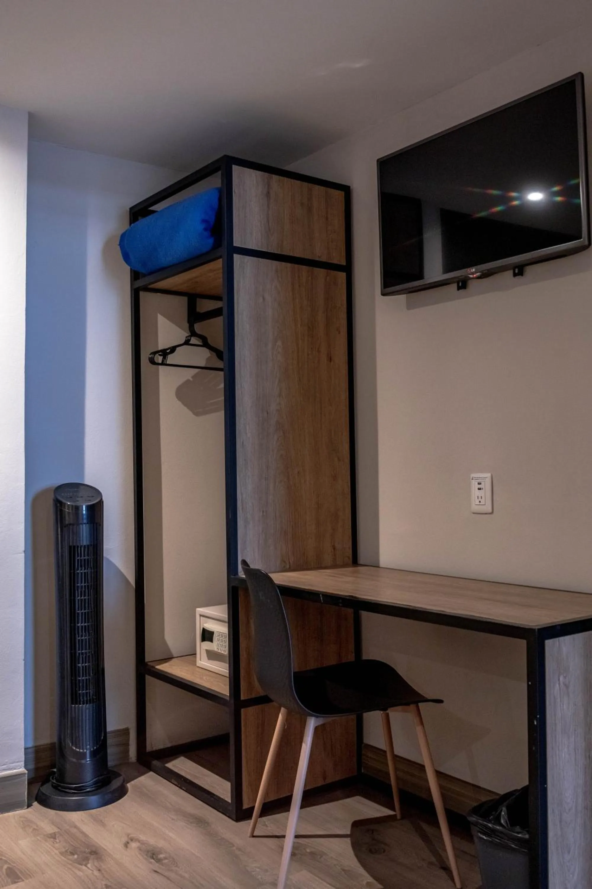 Bed in Continental Mexicano