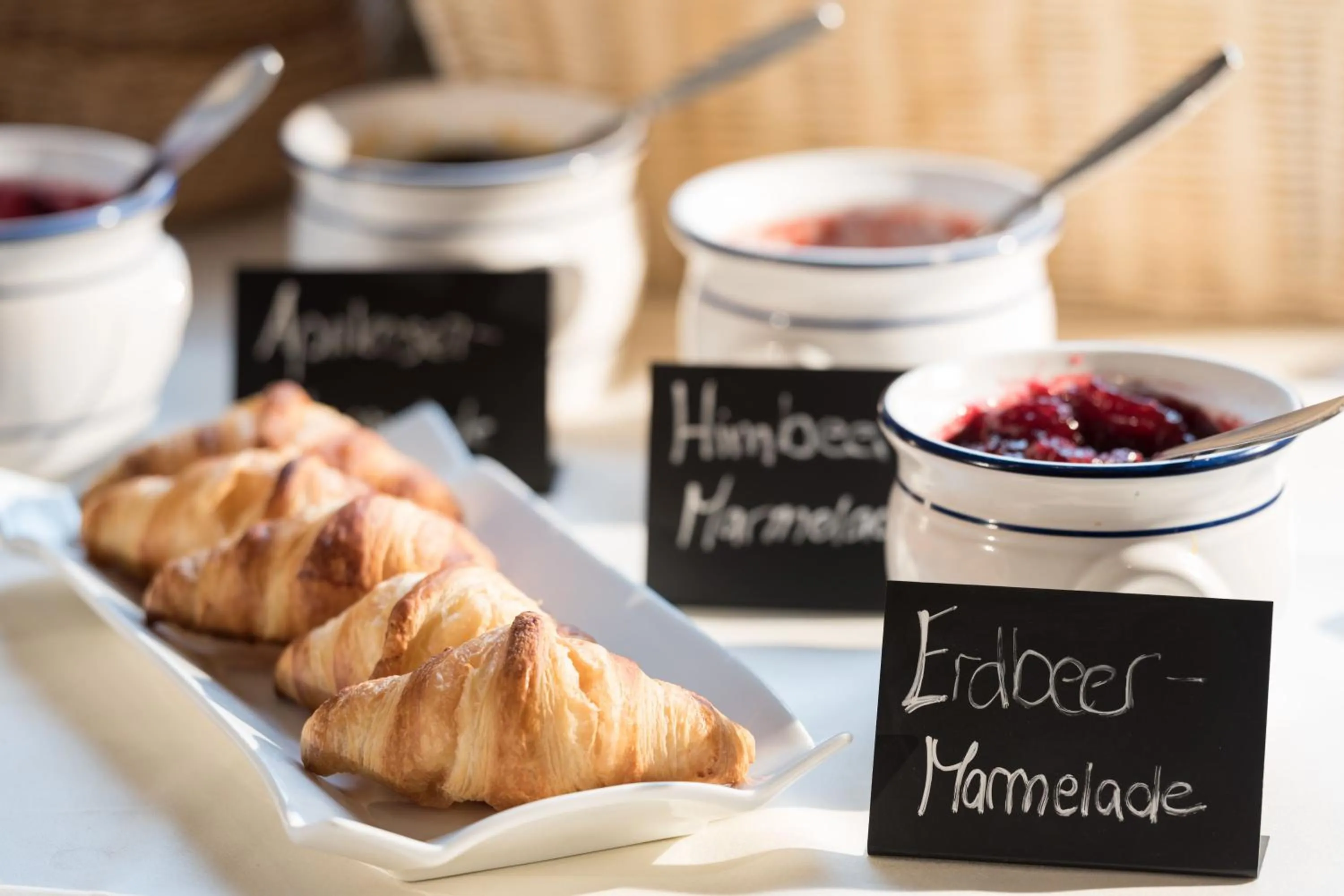 Breakfast in Schloss Döttingen