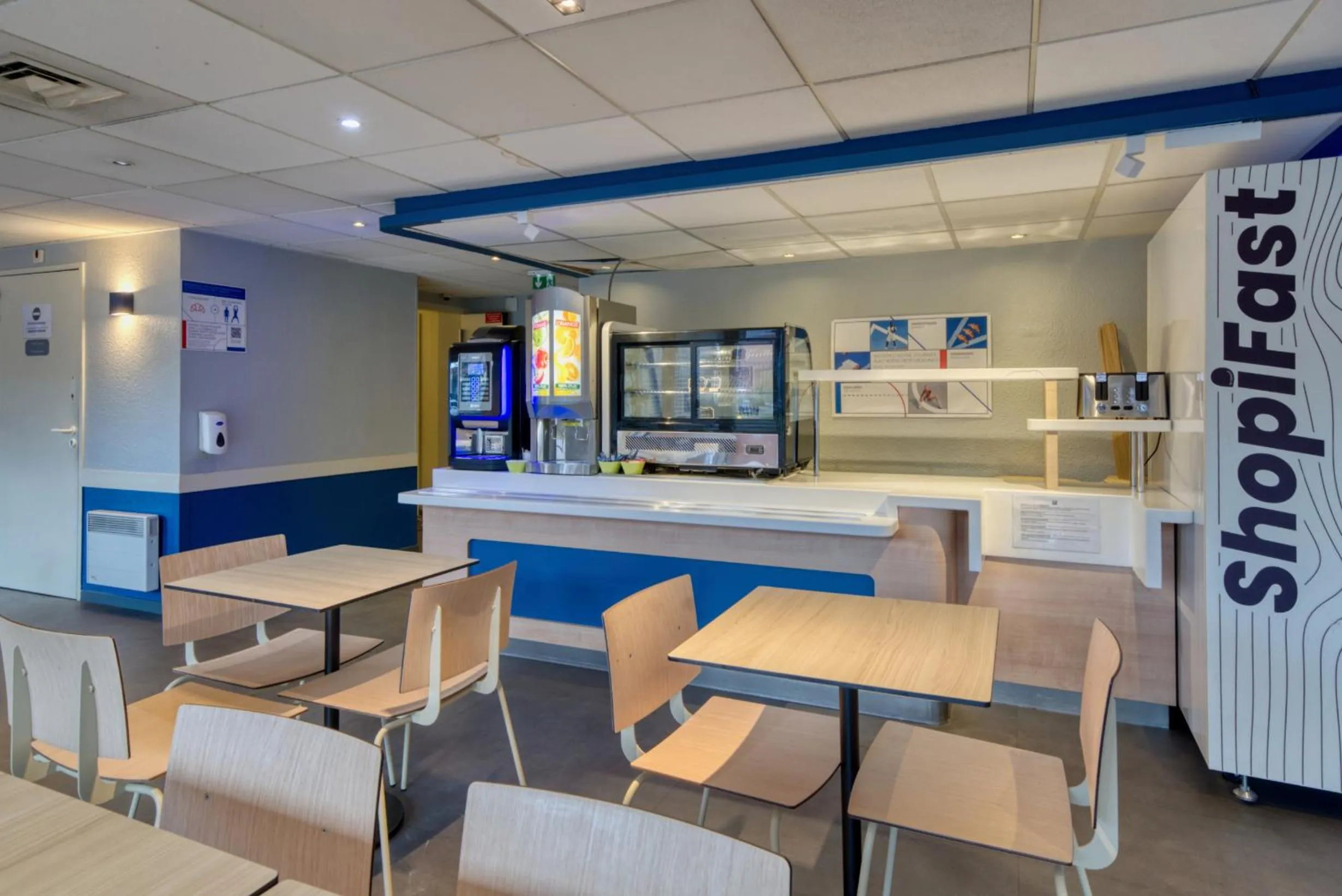 Lobby or reception in ibis Budget Gennevilliers Asnières - Rénové en 2025