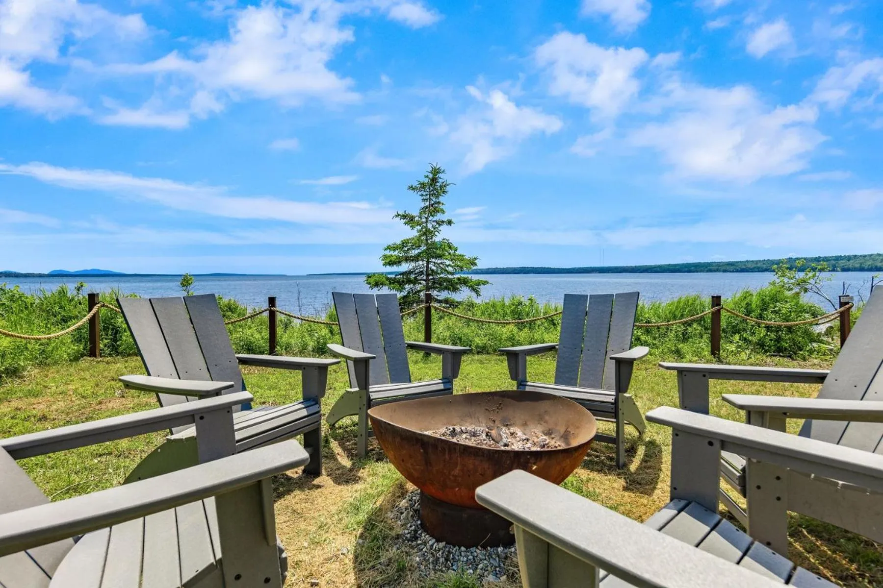 Sea view in Under Canvas Acadia