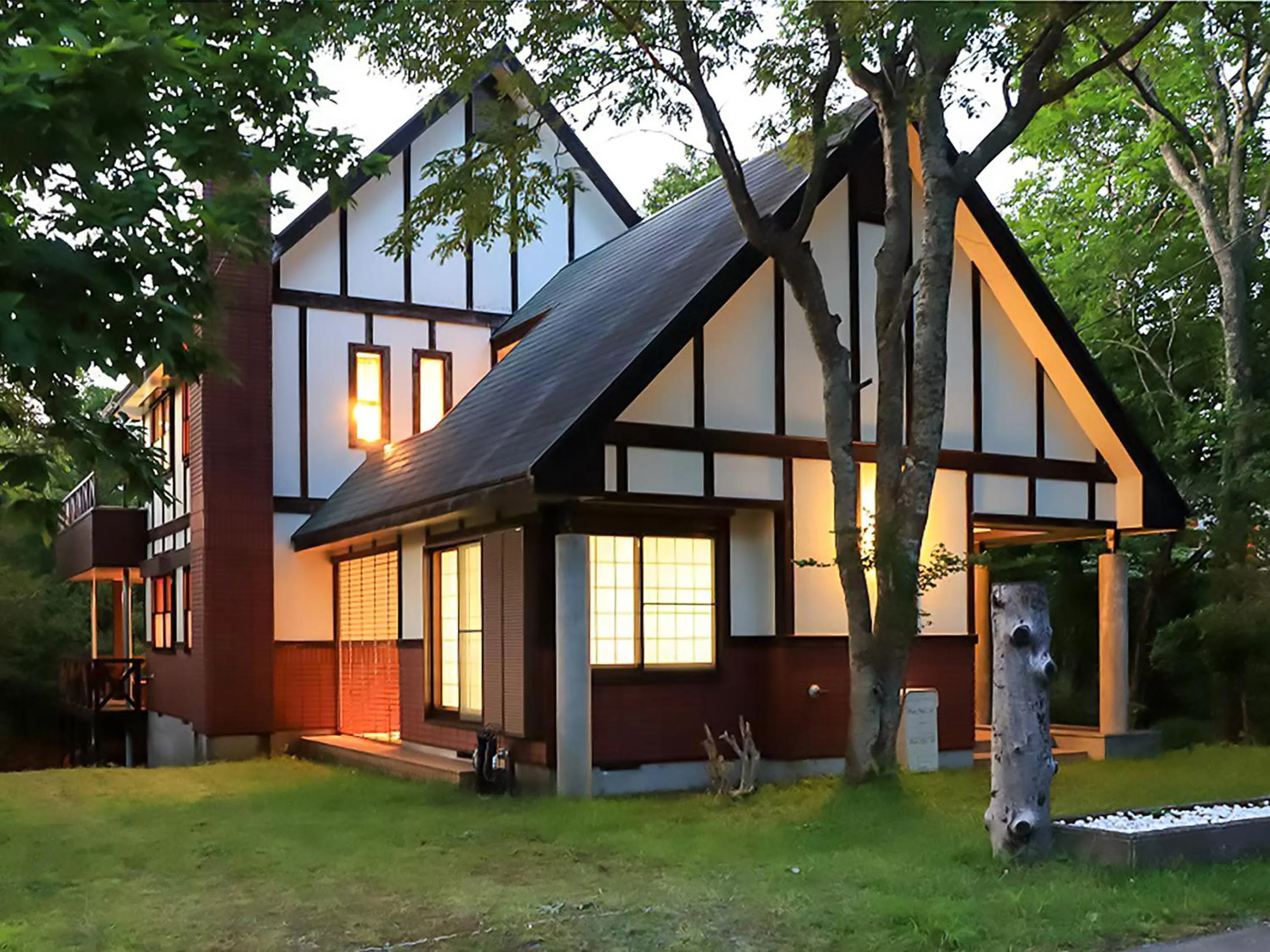 Property building in MOON GLOW