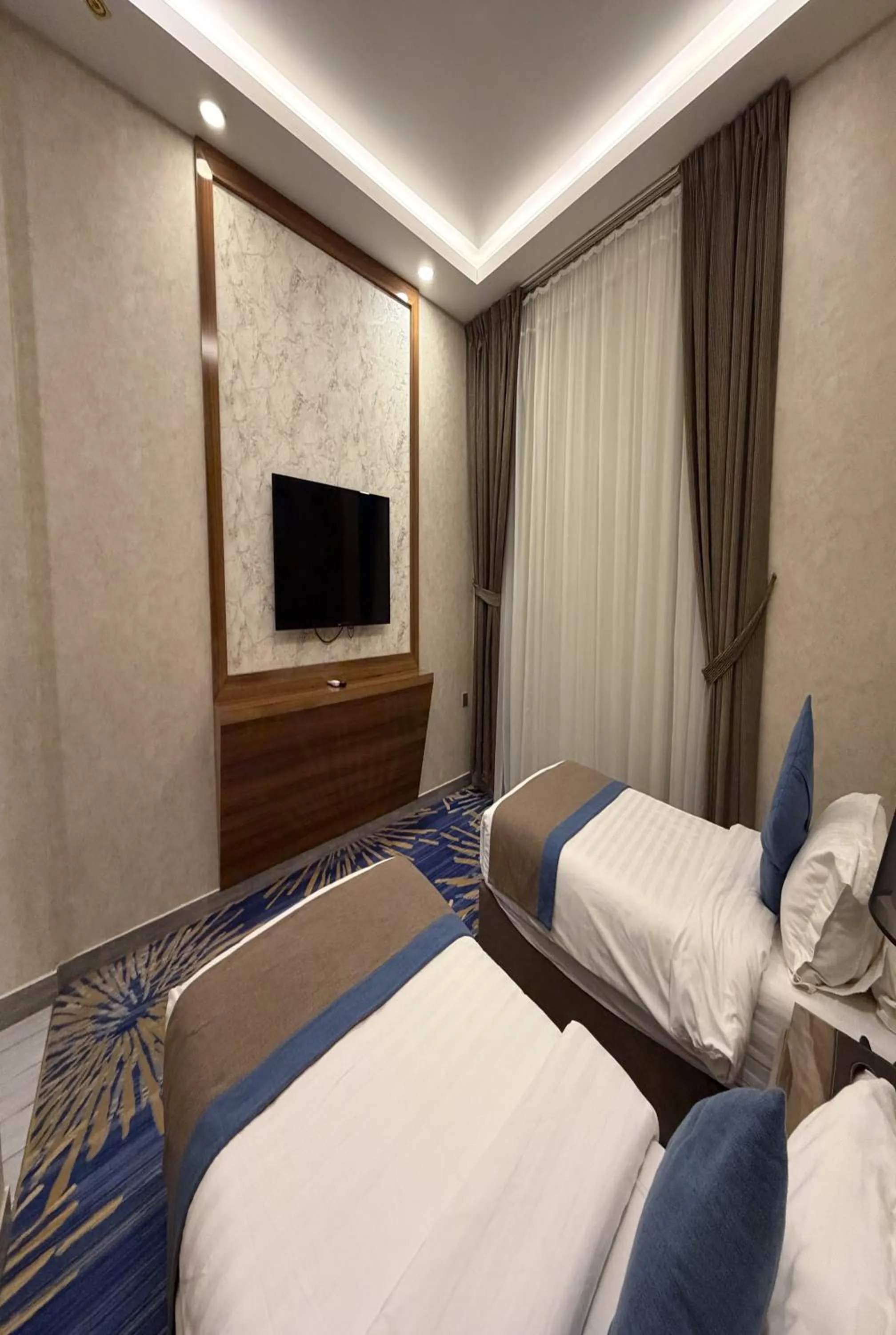 Photo of the whole room, Bed in Holiday Al Khaleej Hotel