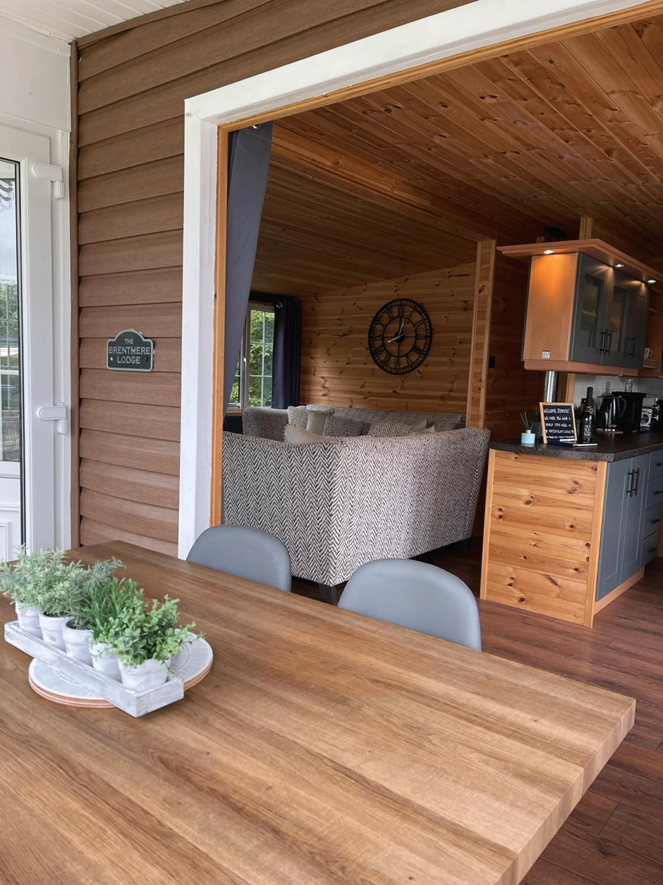 Dining area in Percy Wood Lodges with Hot Tubs