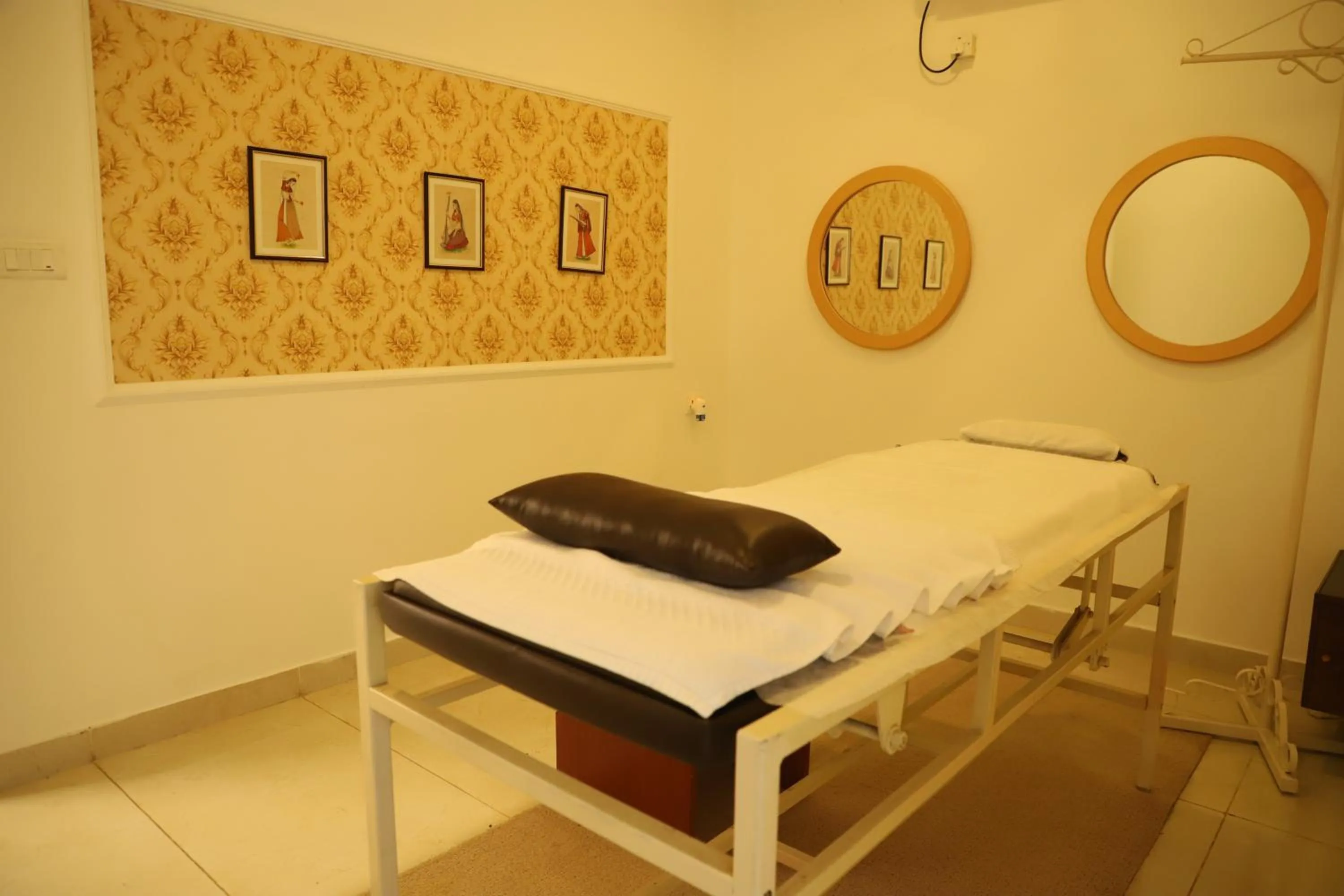 Spa and wellness centre/facilities in Hotel Chandela Khajuraho