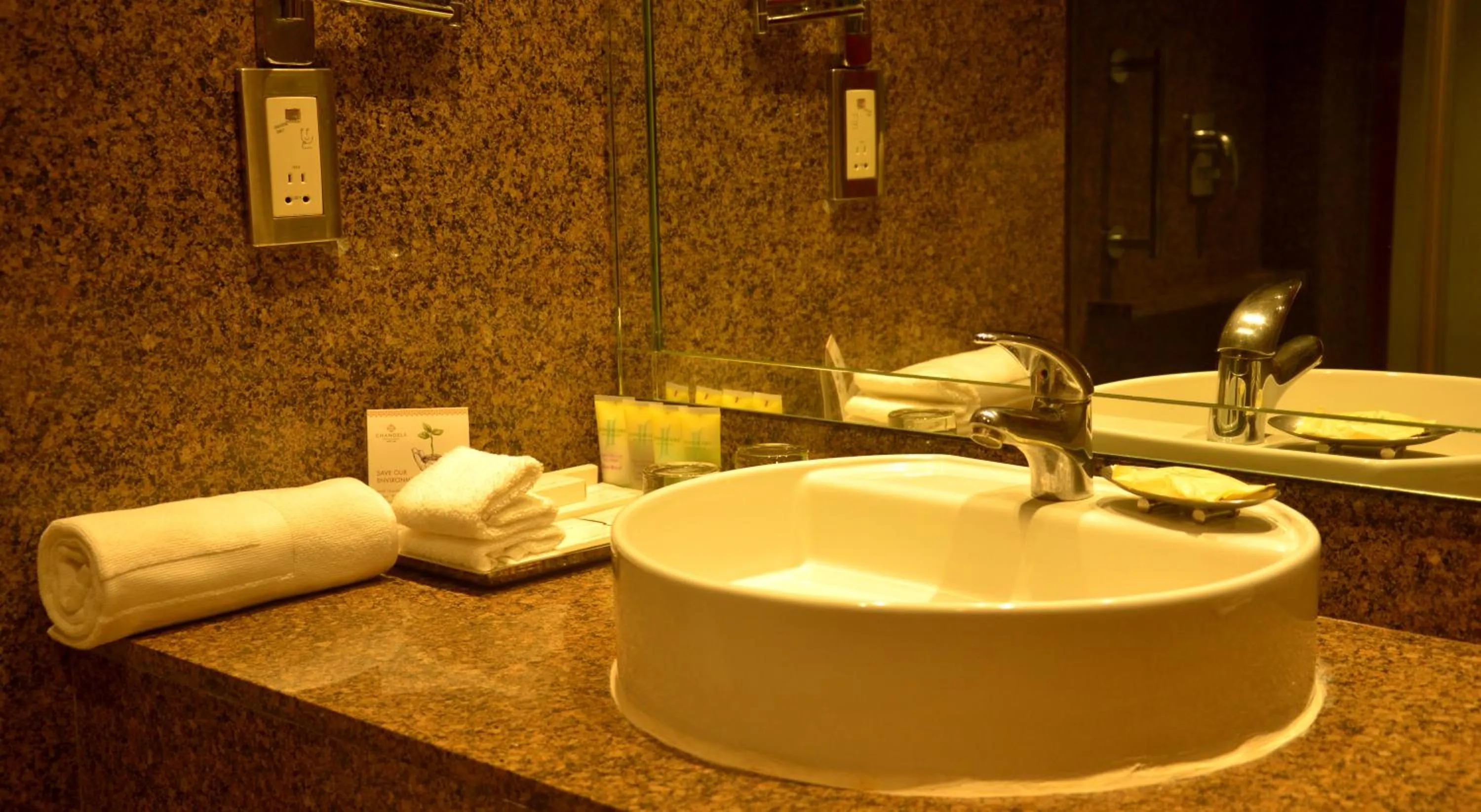 Bathroom in Hotel Chandela Khajuraho