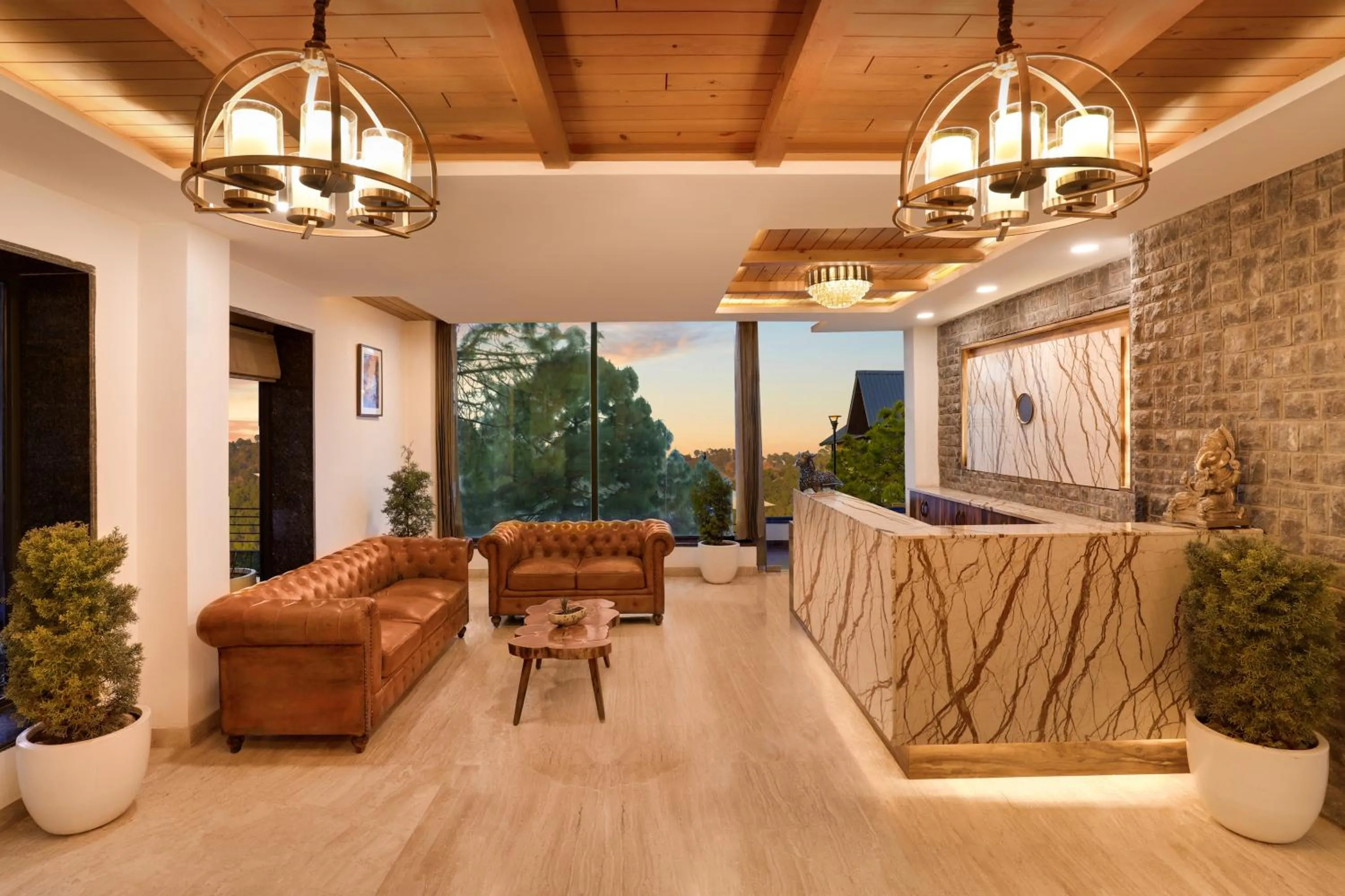 Lobby or reception in The Chateau Kasauli
