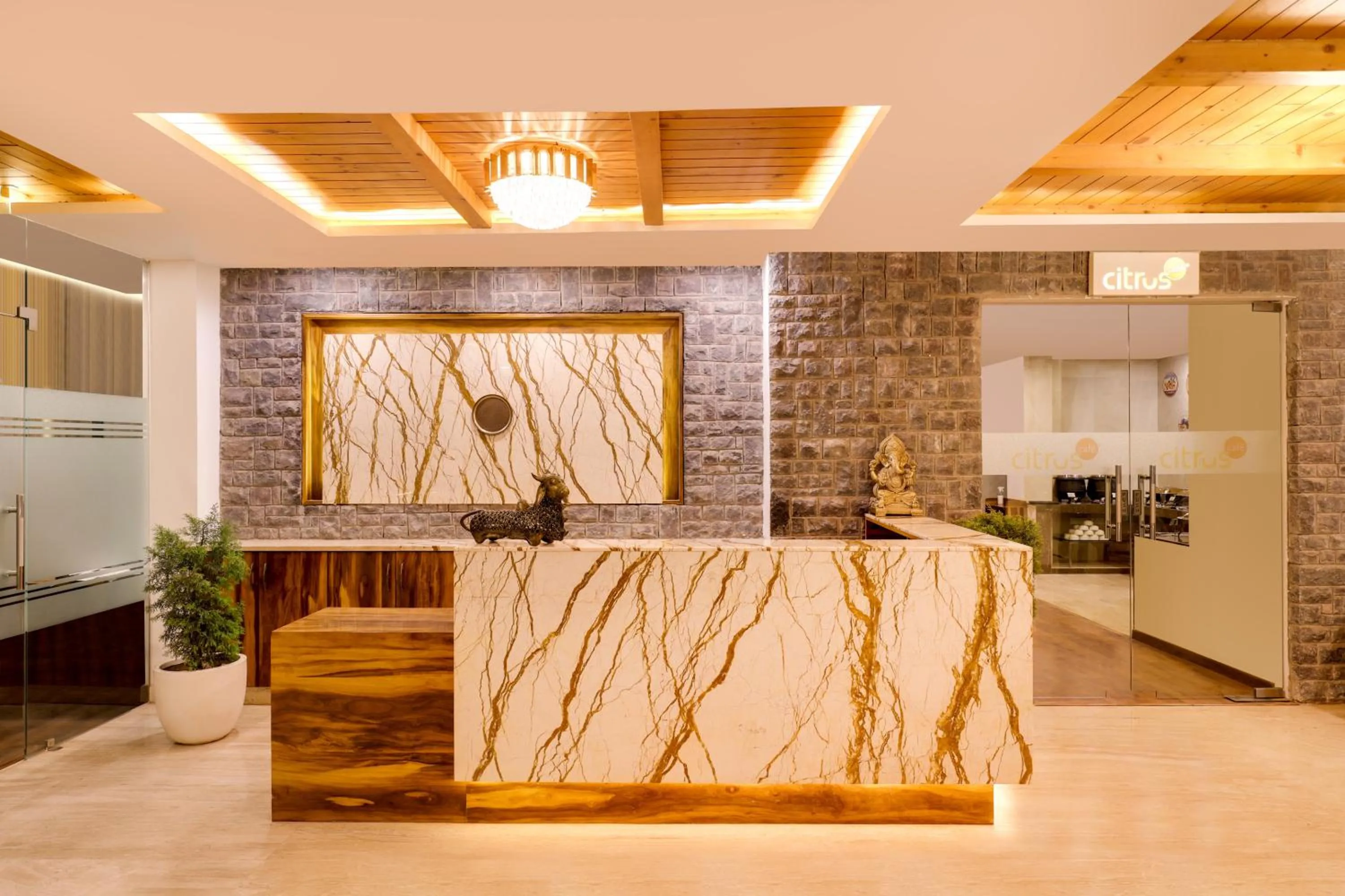 Lobby or reception in The Chateau Kasauli