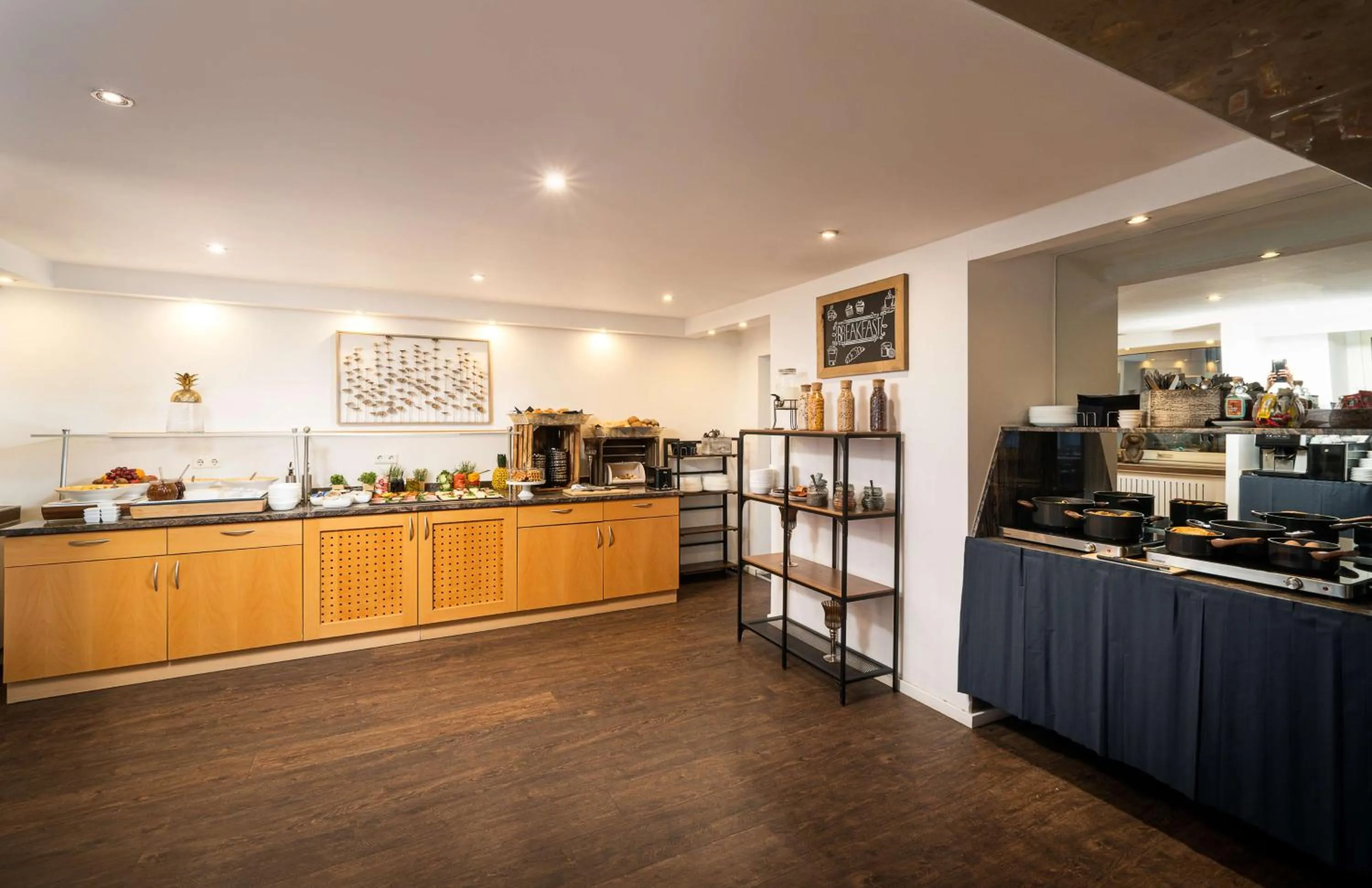 Coffee/tea facilities in ANA Living Karlsruhe by Arthotel ANA