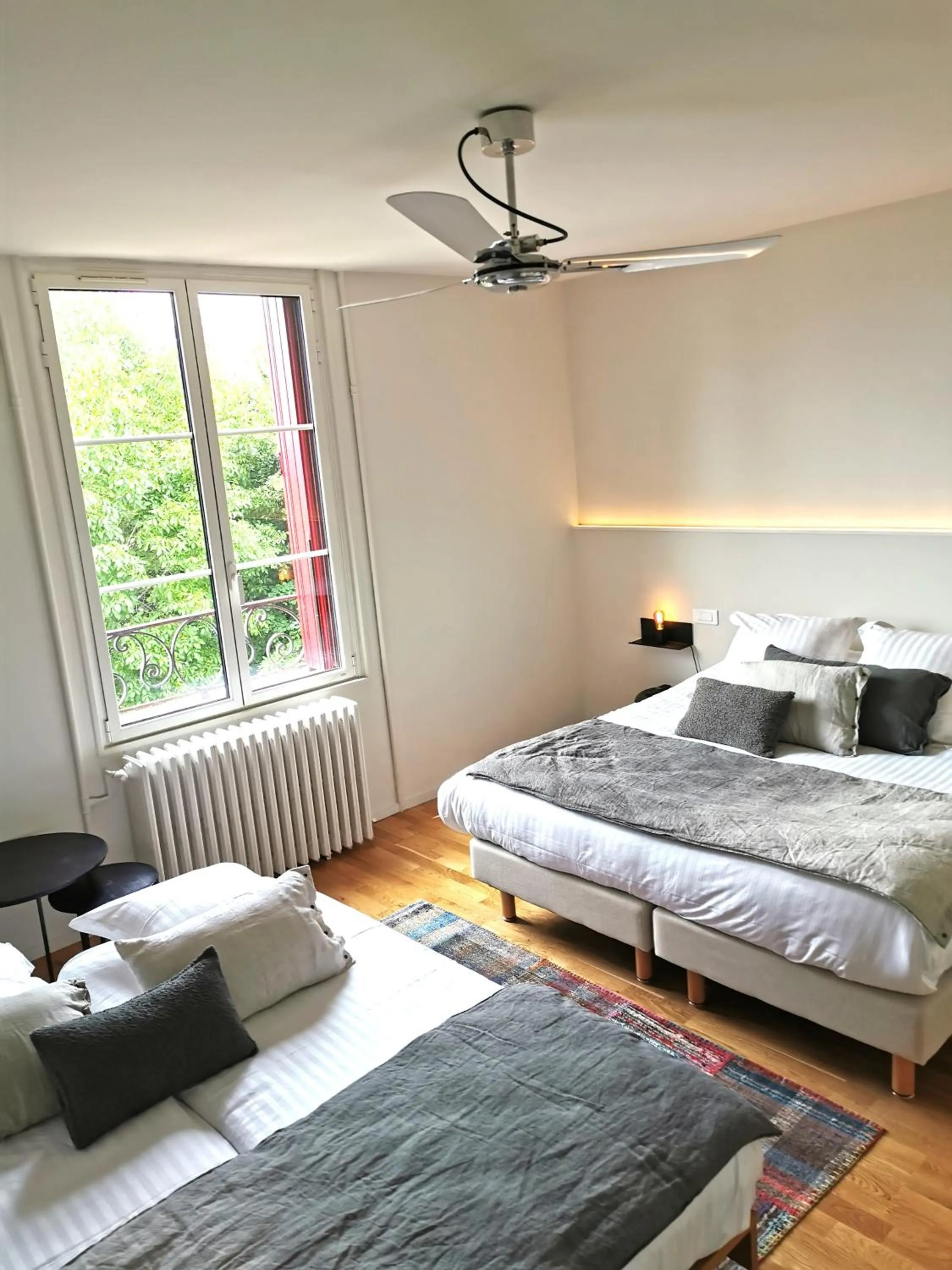 Bed in Hotel Restaurant La Musardiere