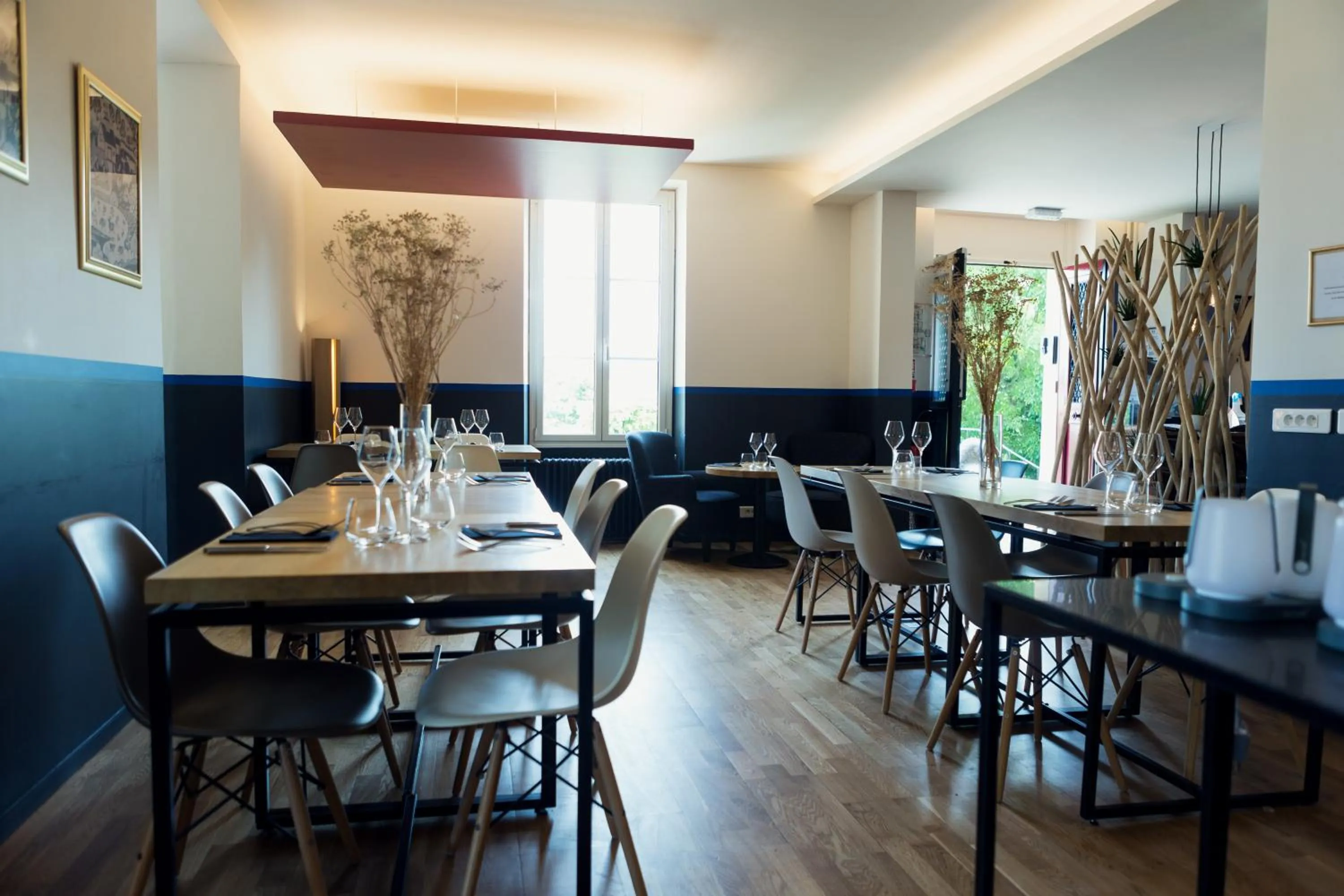 Restaurant/places to eat in Hotel Restaurant La Musardiere