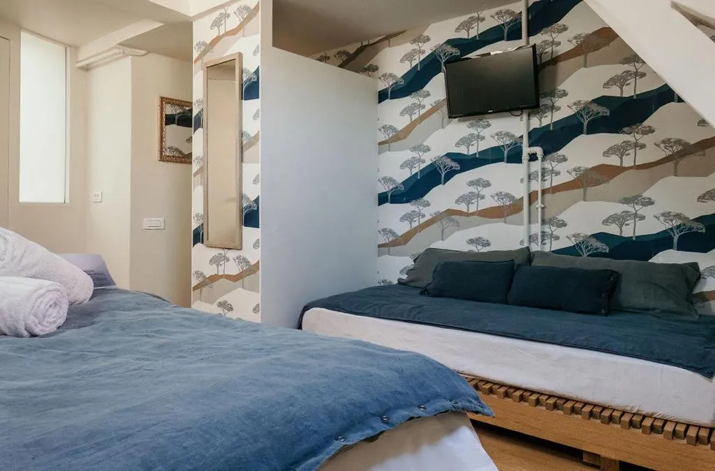 Bed in Hotel Restaurant La Musardiere