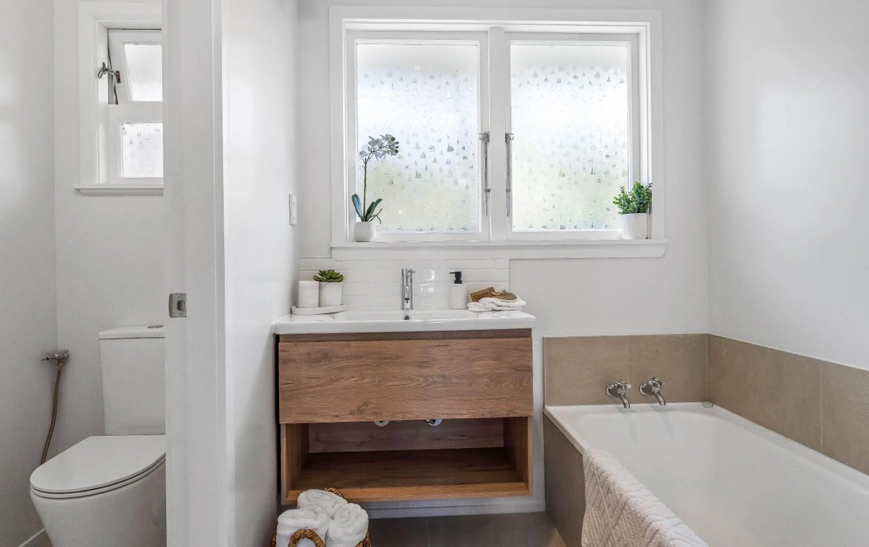 Bathroom in Kaikoura Beach Motel