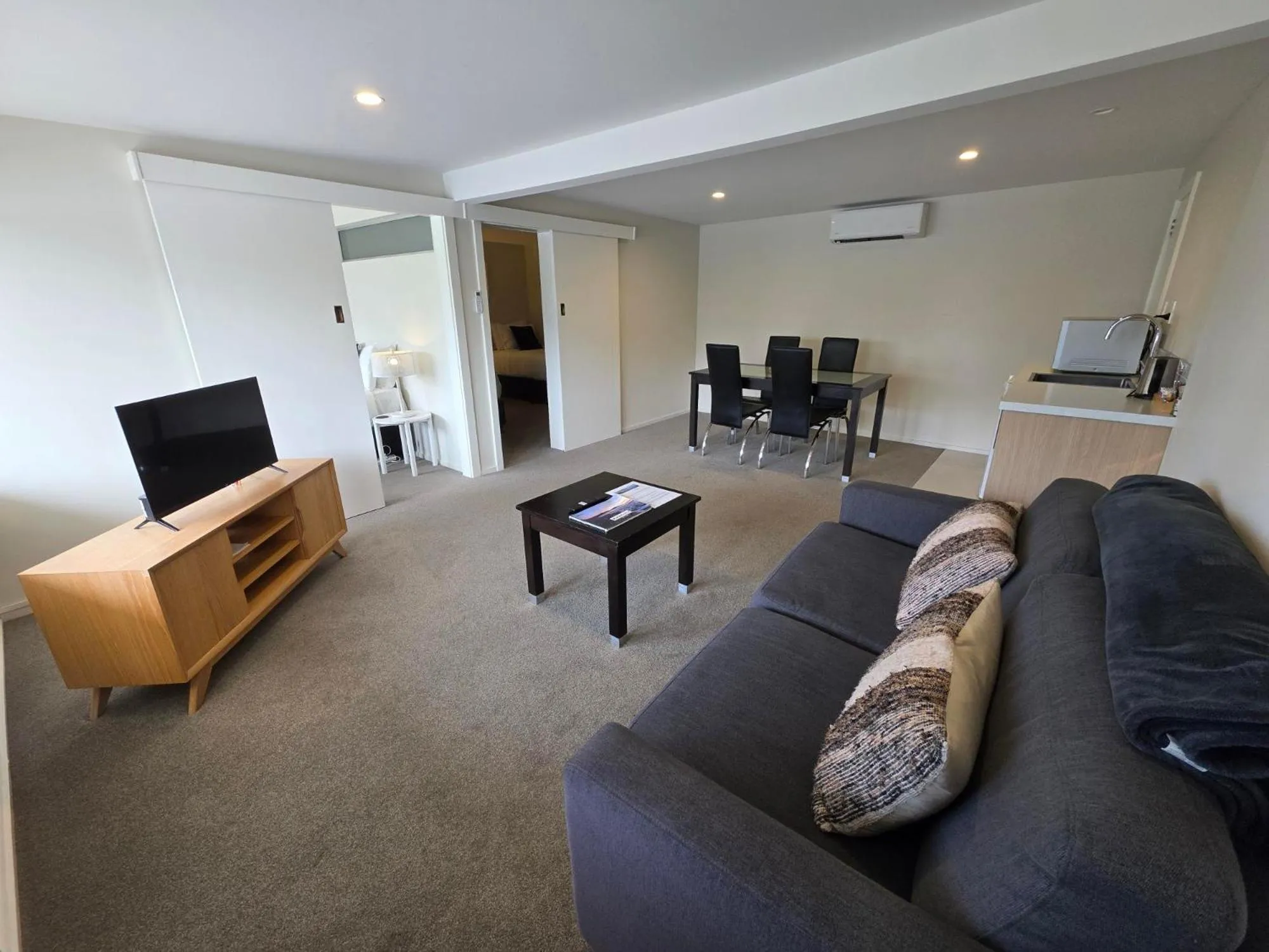 Kitchen or kitchenette in Kaikoura Beach Motel