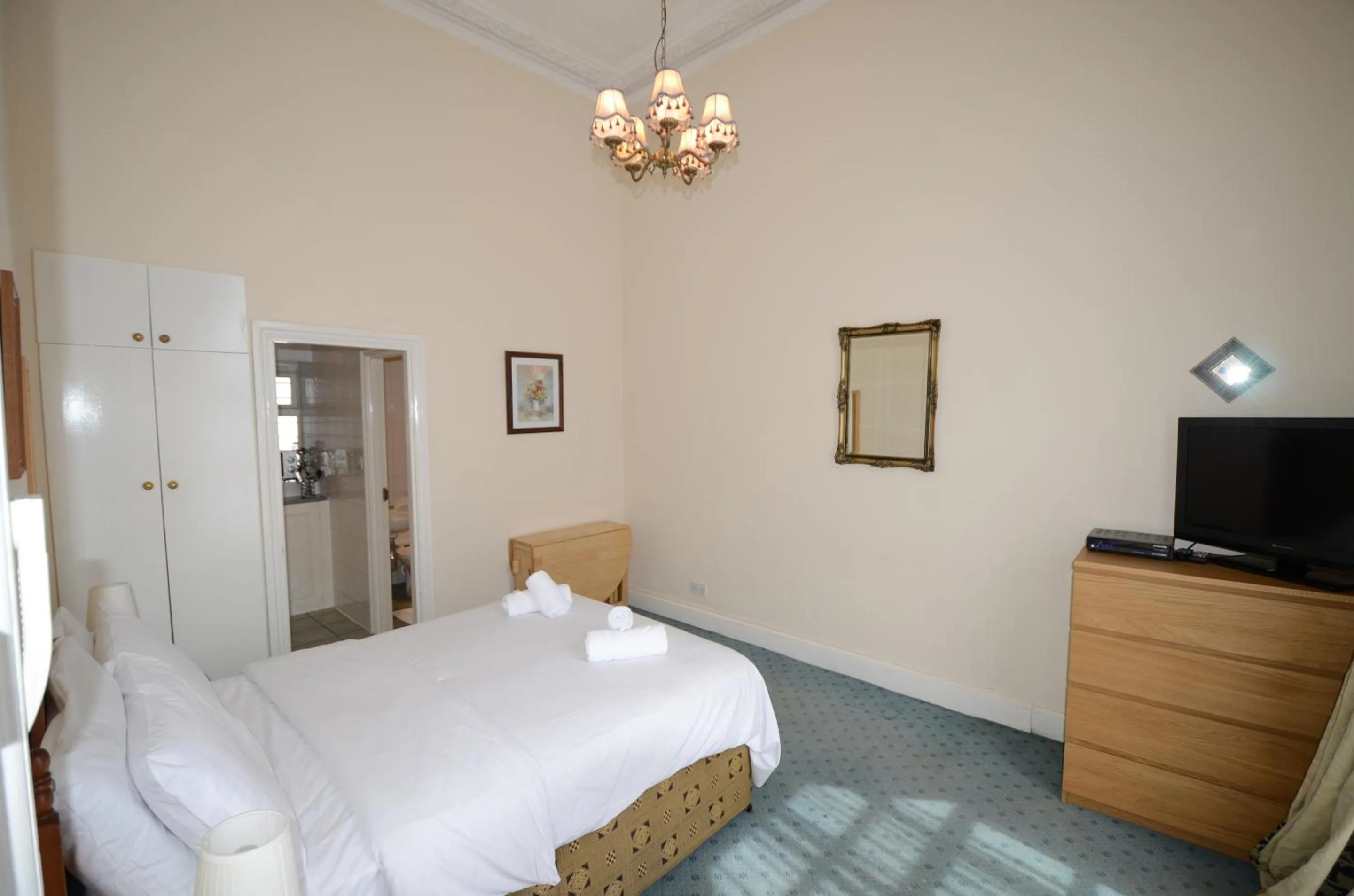 Other, Bed in Amber Residence Hotel-Suites