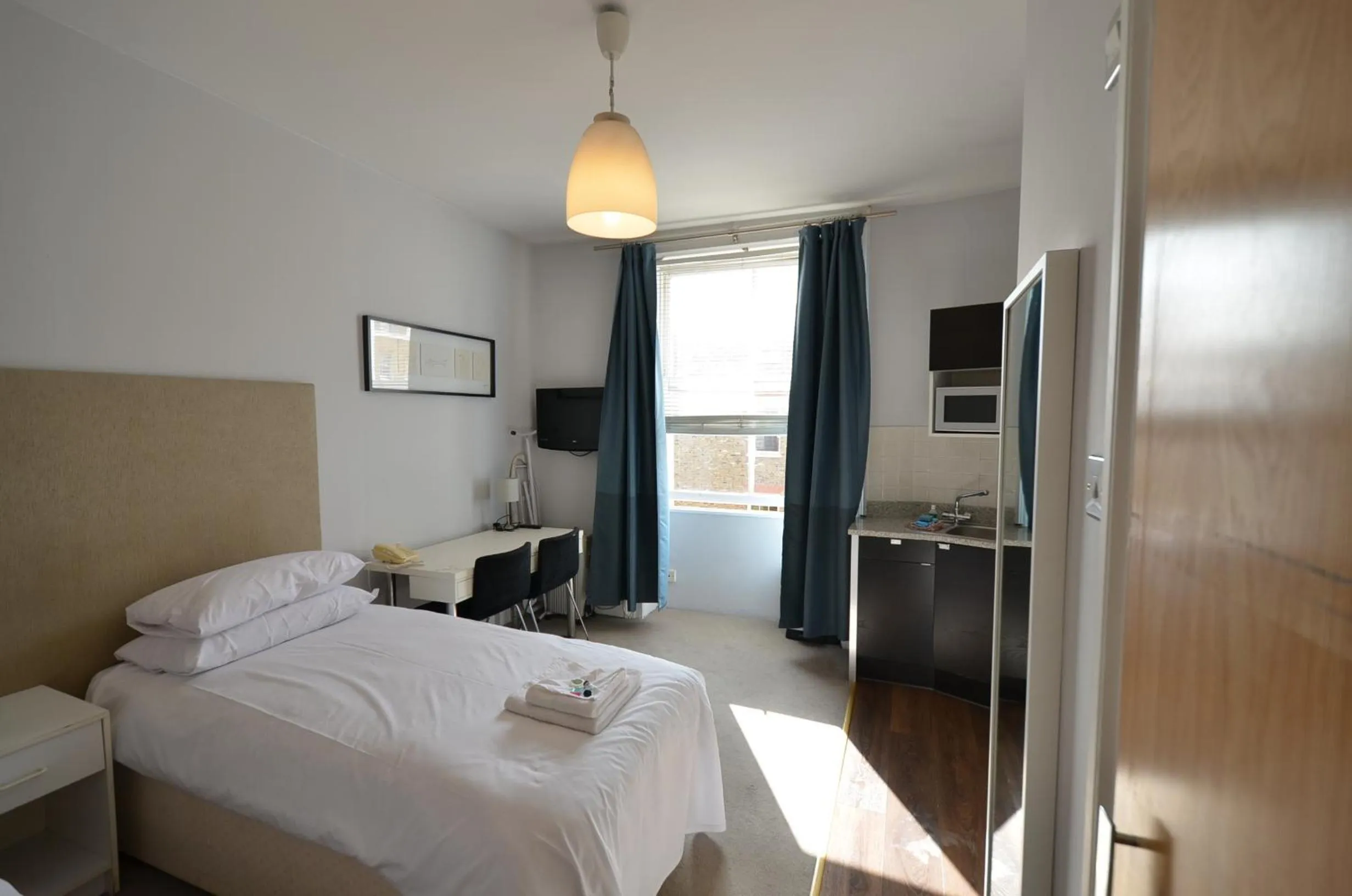 Other, Bed in Amber Residence Hotel-Suites