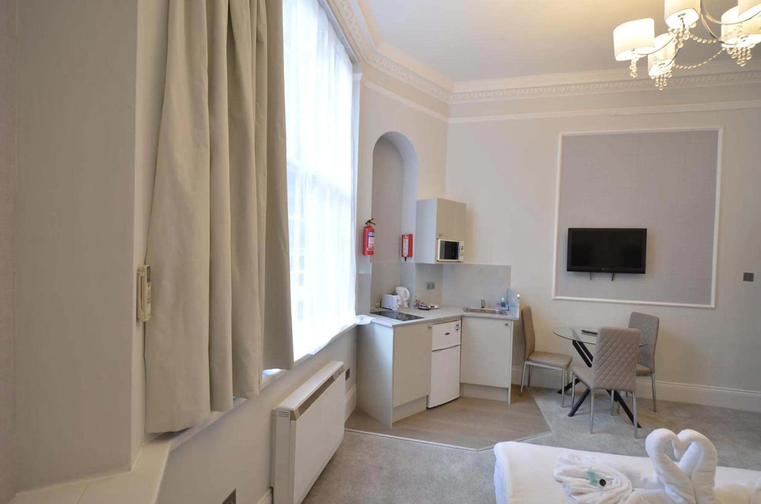 Bedroom in Amber Residence Hotel-Suites